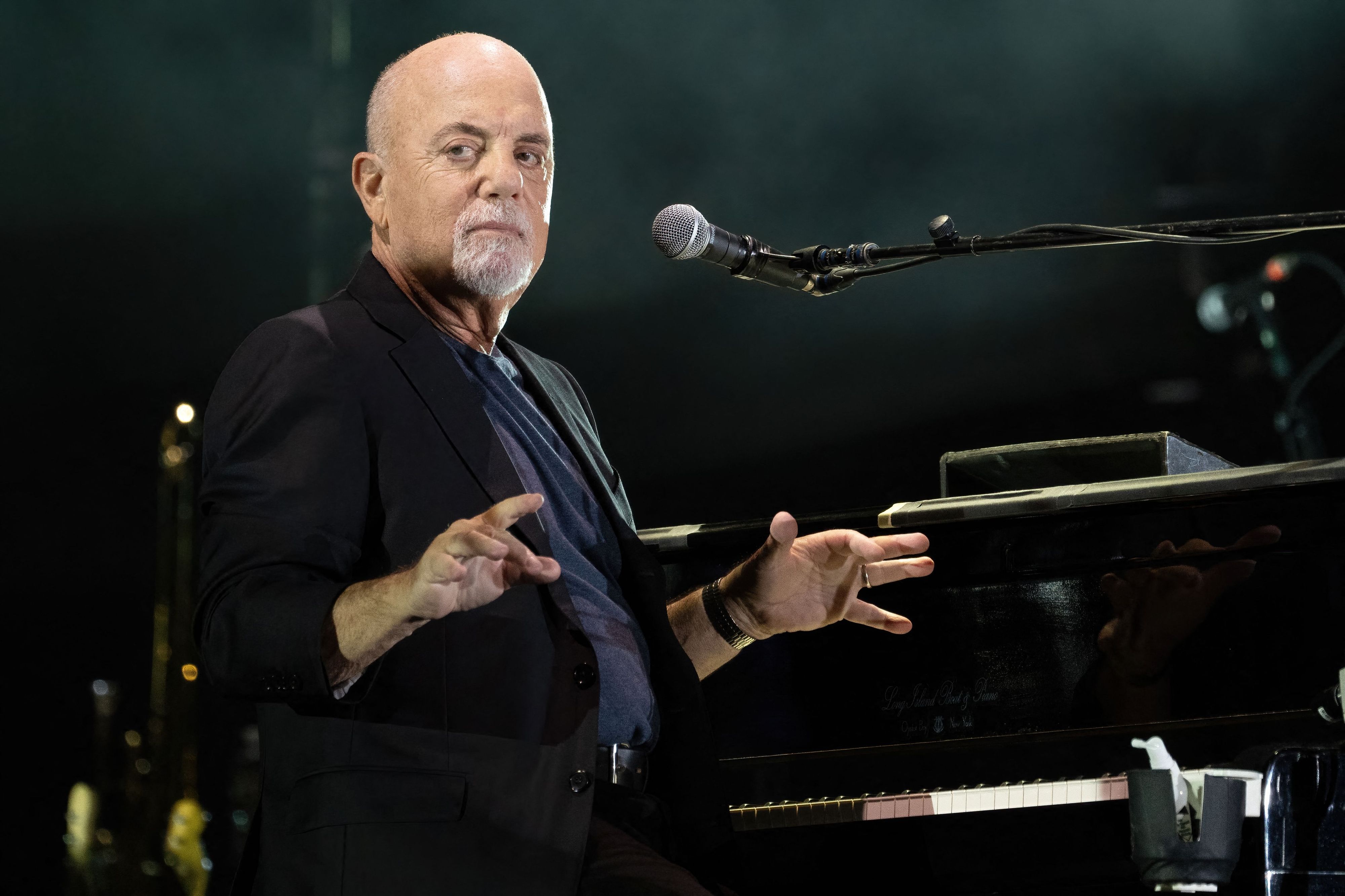 Billy Joel deutete recht kryptisch an, dass es von ihm neue Musik geben wird…
