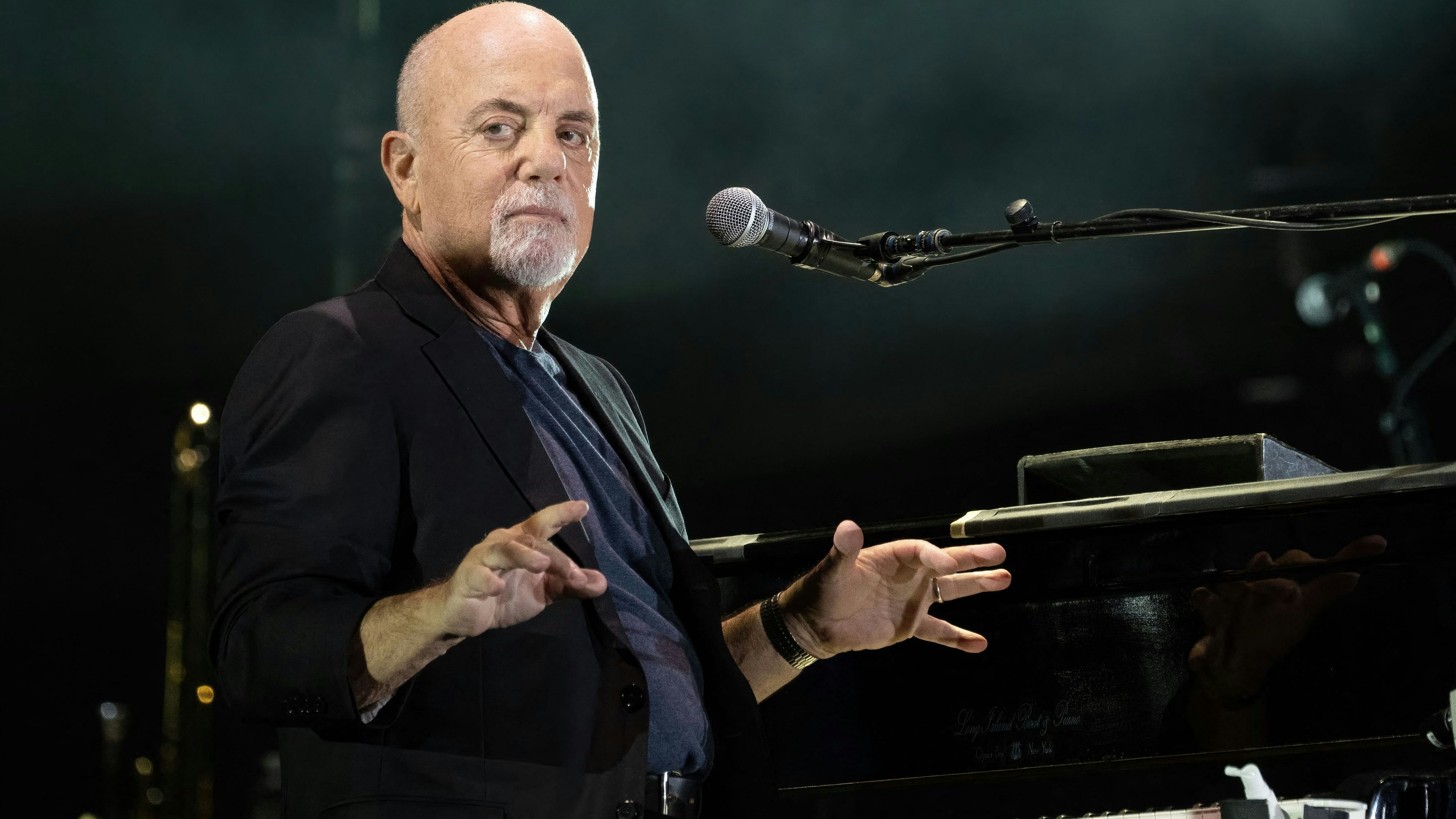 Billy Joel deutete recht kryptisch an, dass es von ihm neue Musik geben wird…