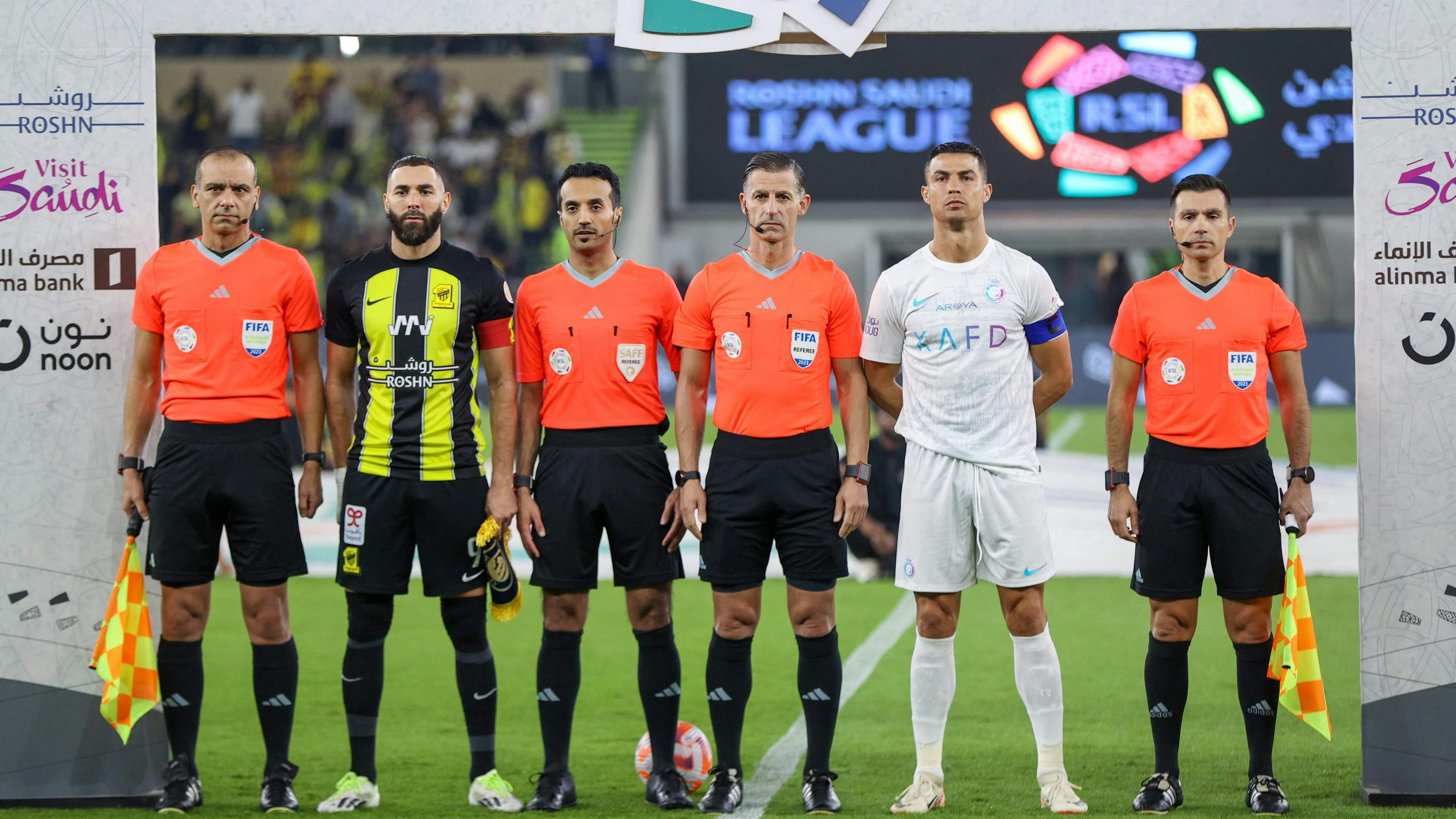 Karim Benzema will nach einem halben Jahr aus Saudi-Arabien flüchten.
