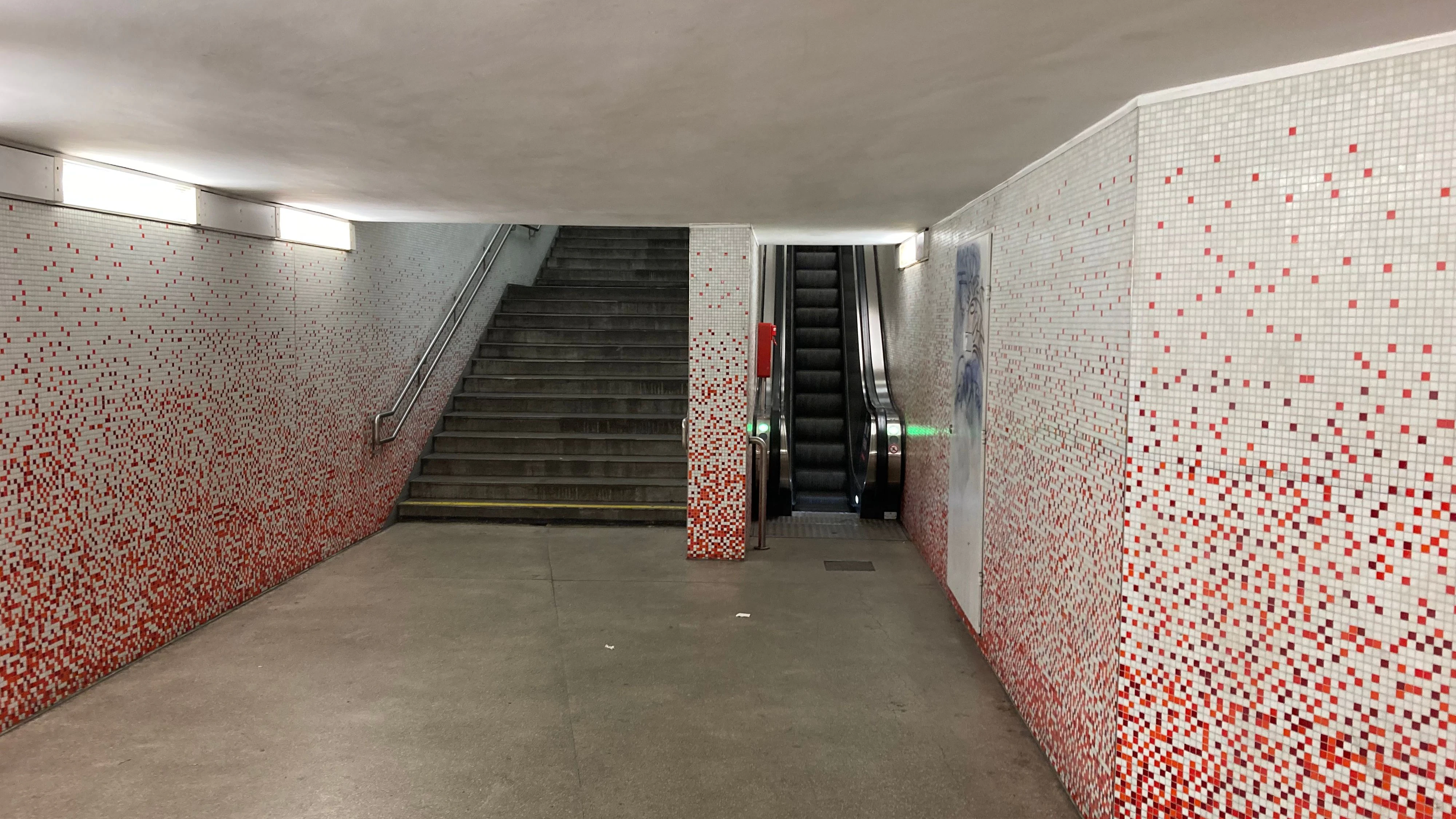 Die Vorfälle passierten in der Unterführung Straßenbahnstation Kliebergasse.