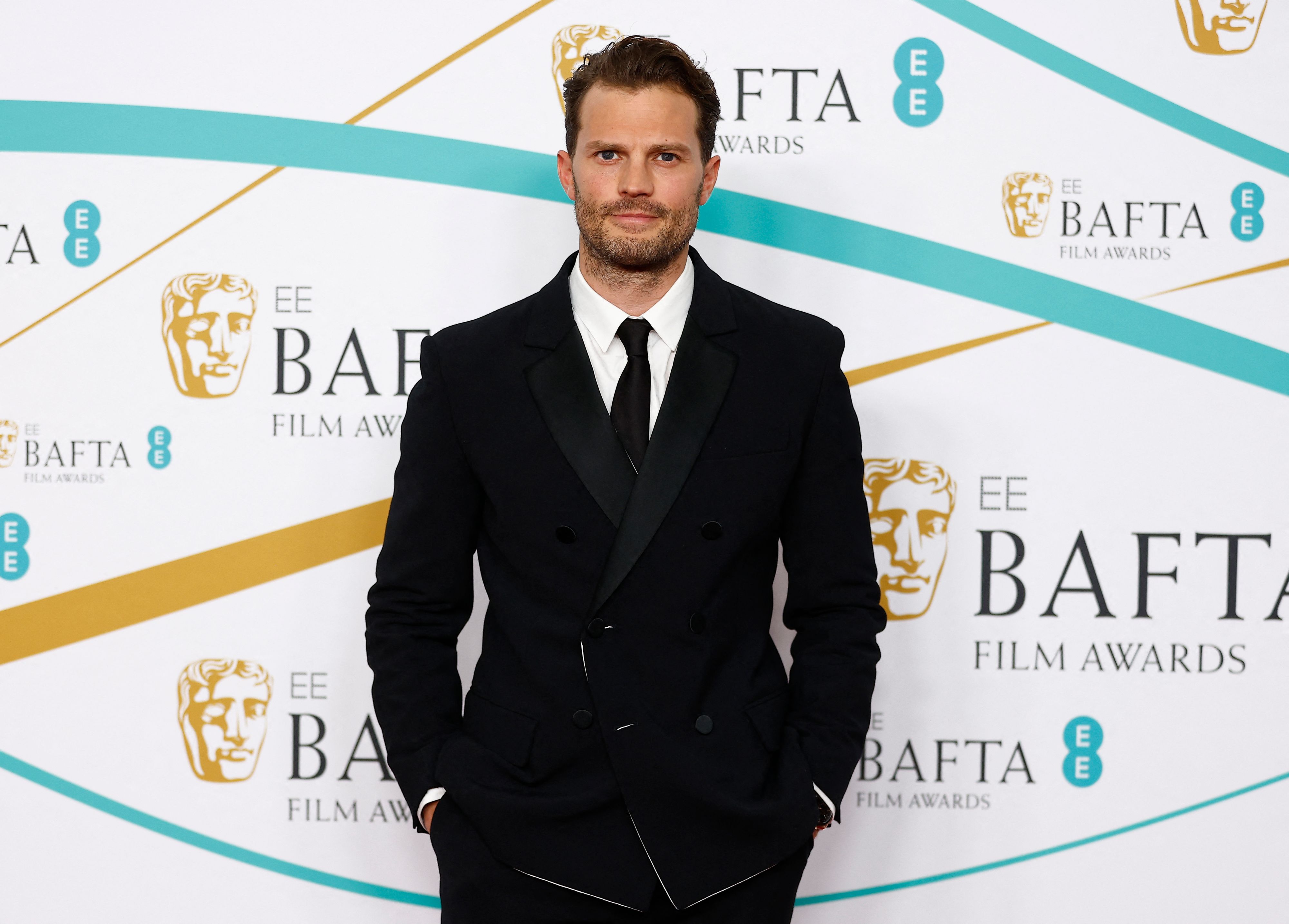 Jamie Dornan musste wegen einer Raupe ins Krankenhaus.