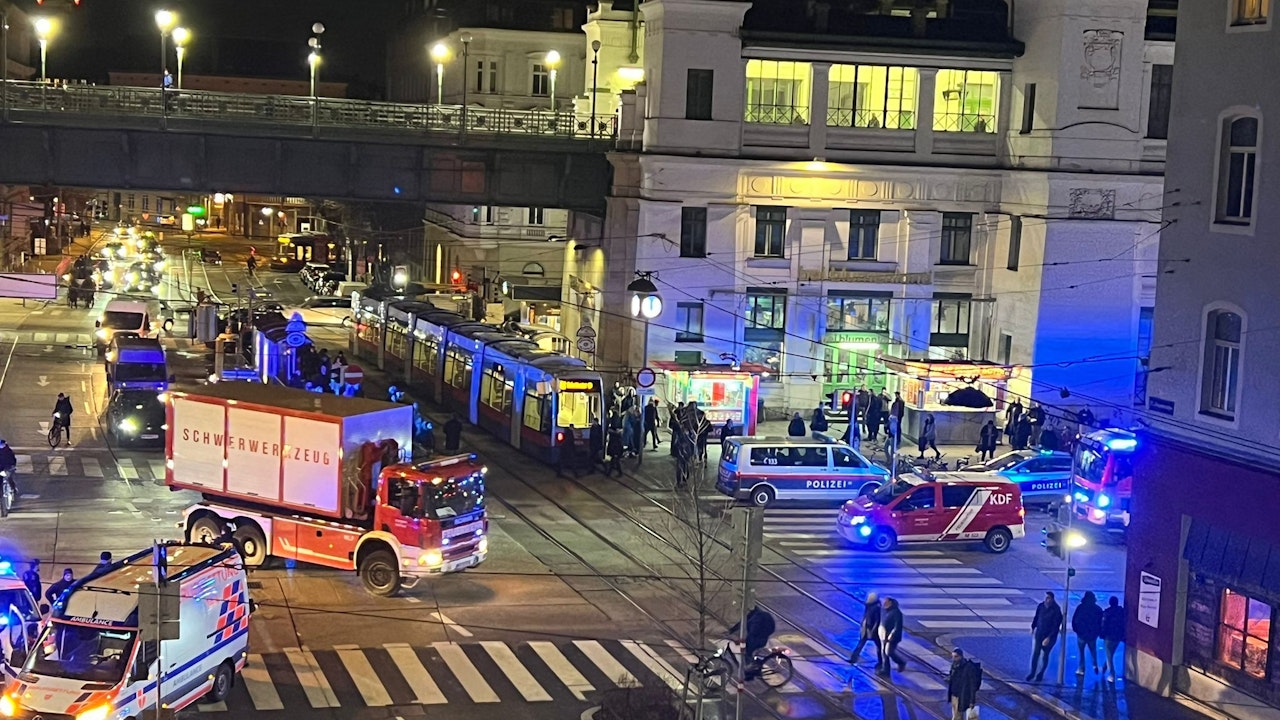 Heute.at - Schwerer Unfall in Wien – Bub (2) stürzt von Fiaker