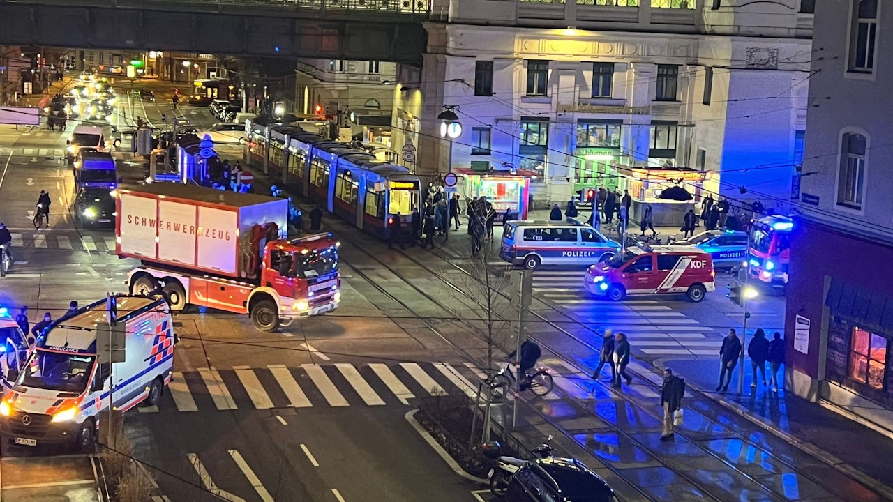 Heute.at - Fiaker-Unfall am Gürtel – Kind stürzte aus Kutsche