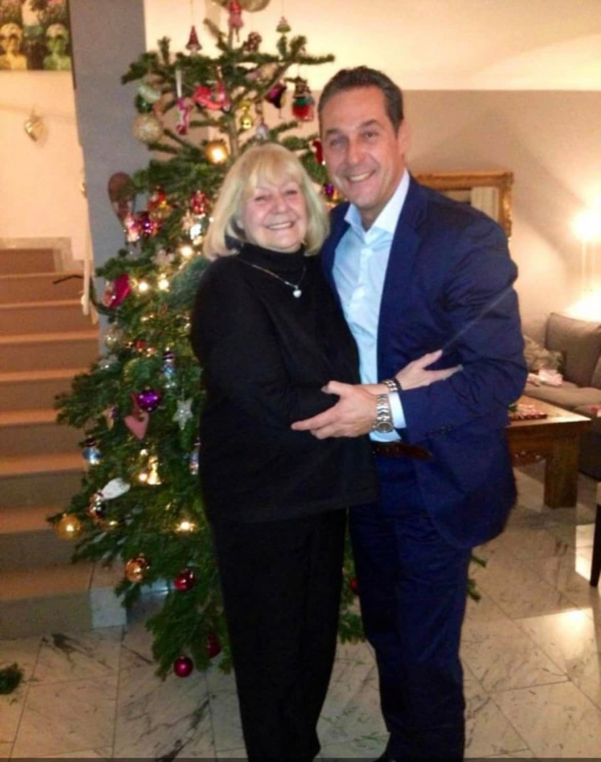 Die Mutter von Heinz-Christian Strache, Marion, ist am Montag gestorben. 