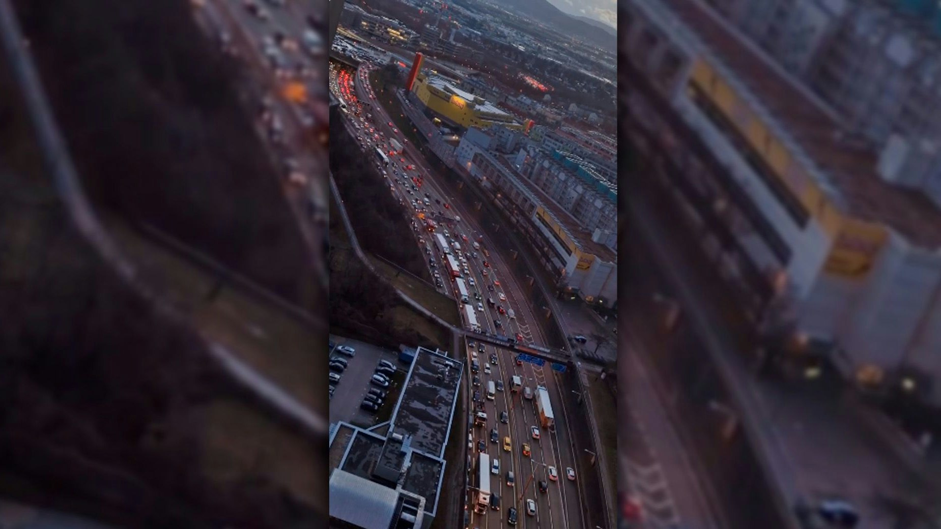 Autofahrer müssen mit etwa 60 Minuten Verzögerung rechnen.