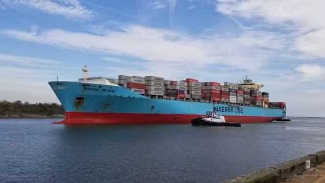 Das Containerschiff "Maersk Detroit" wurde vom Jemen aus beschossen.