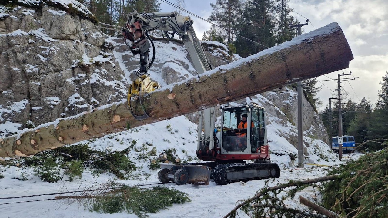 Heute.at - Nach Sturmschäden! Mariazeller-Bahn fährt wieder