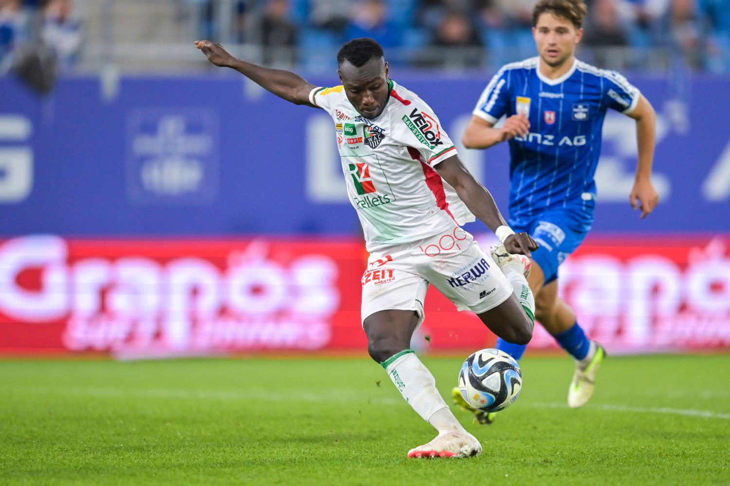 Stürmer Mohamed Bamba steht vor dem Wechsel zu Lorient.