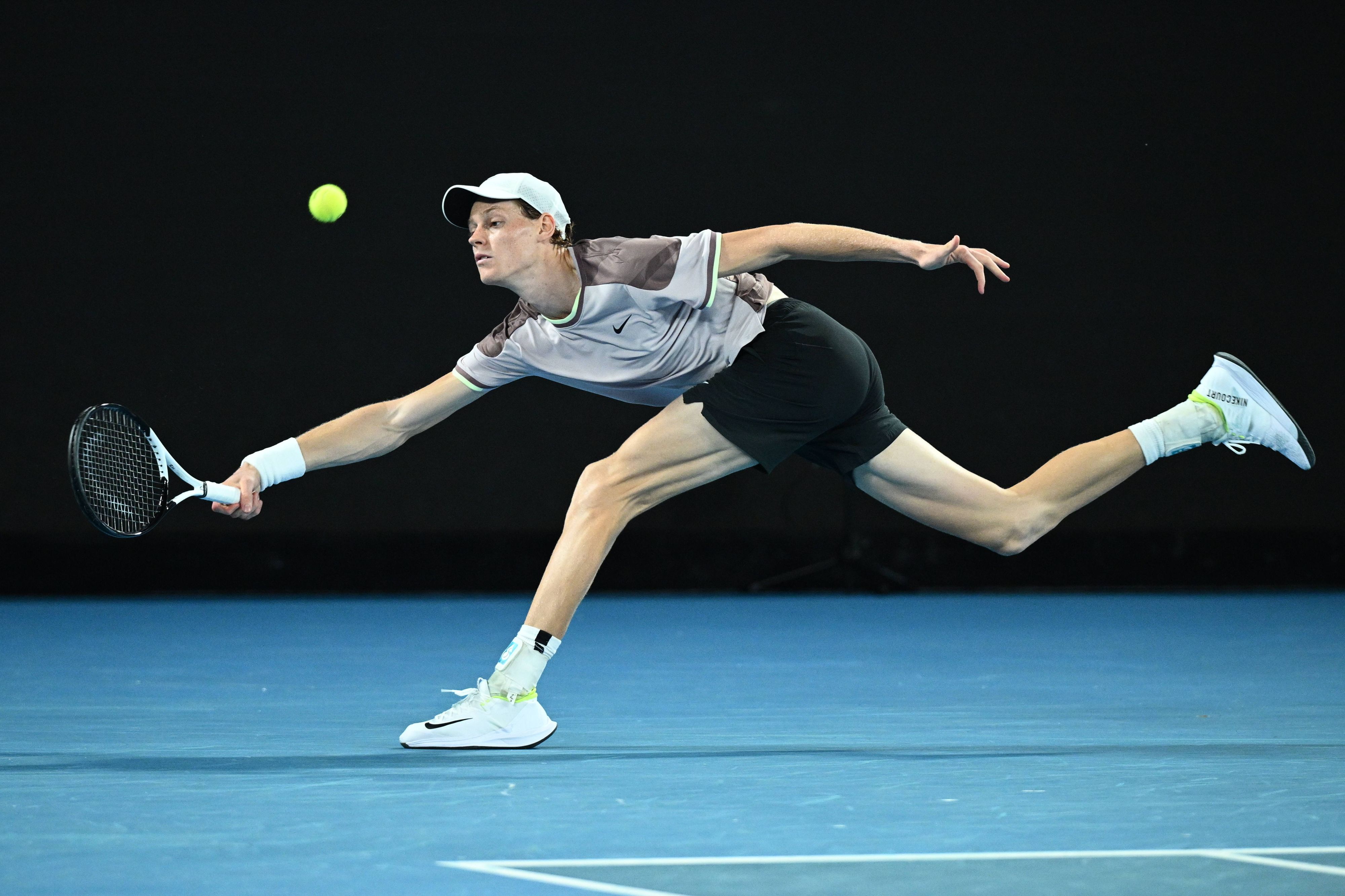 Jannik Sinner triumphiert in Melbourne