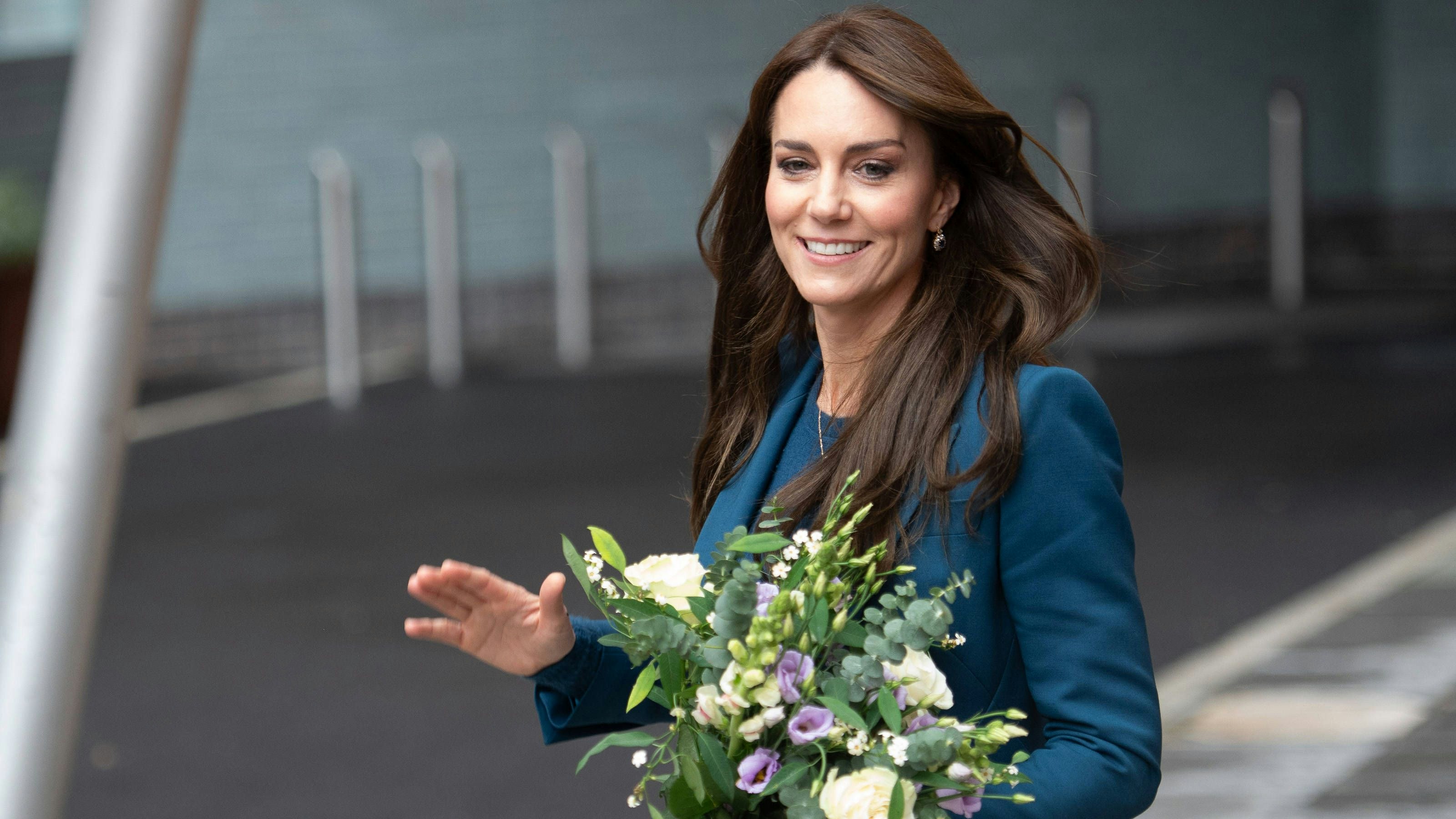 Auch hinter Palastmauern weiß niemand, wie es Prinzessin Kate aktuell geht.