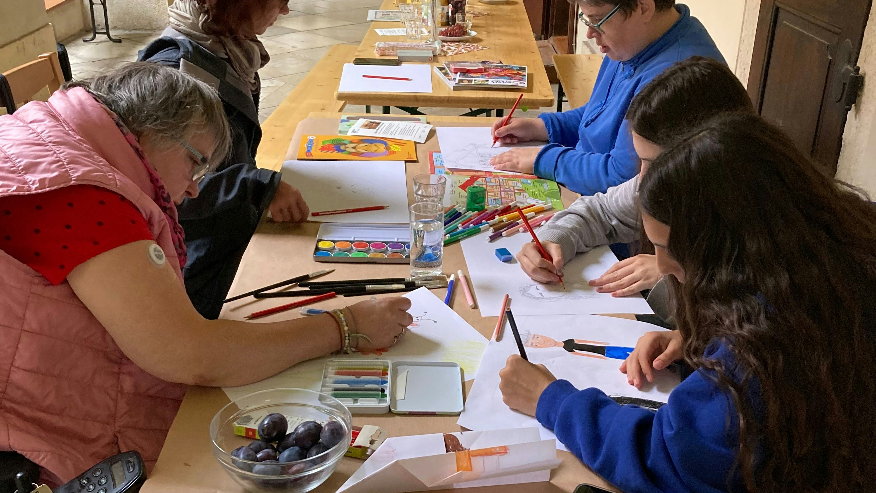 „Das Offene Wohnzimmer“ ist ein Begegnungsort in der Pfarre Neukloster.