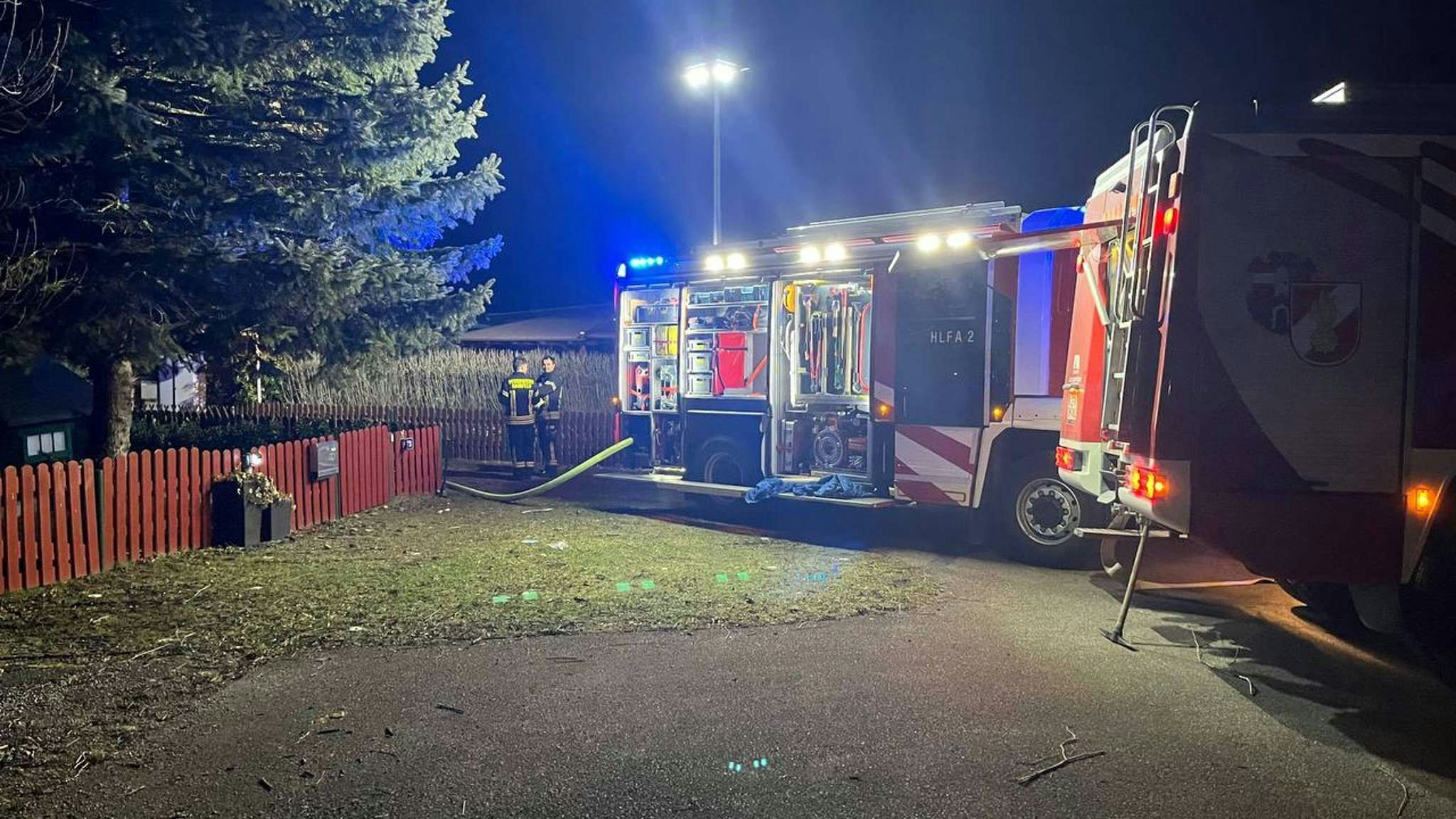 Die Frau stand bereits in Flammen.