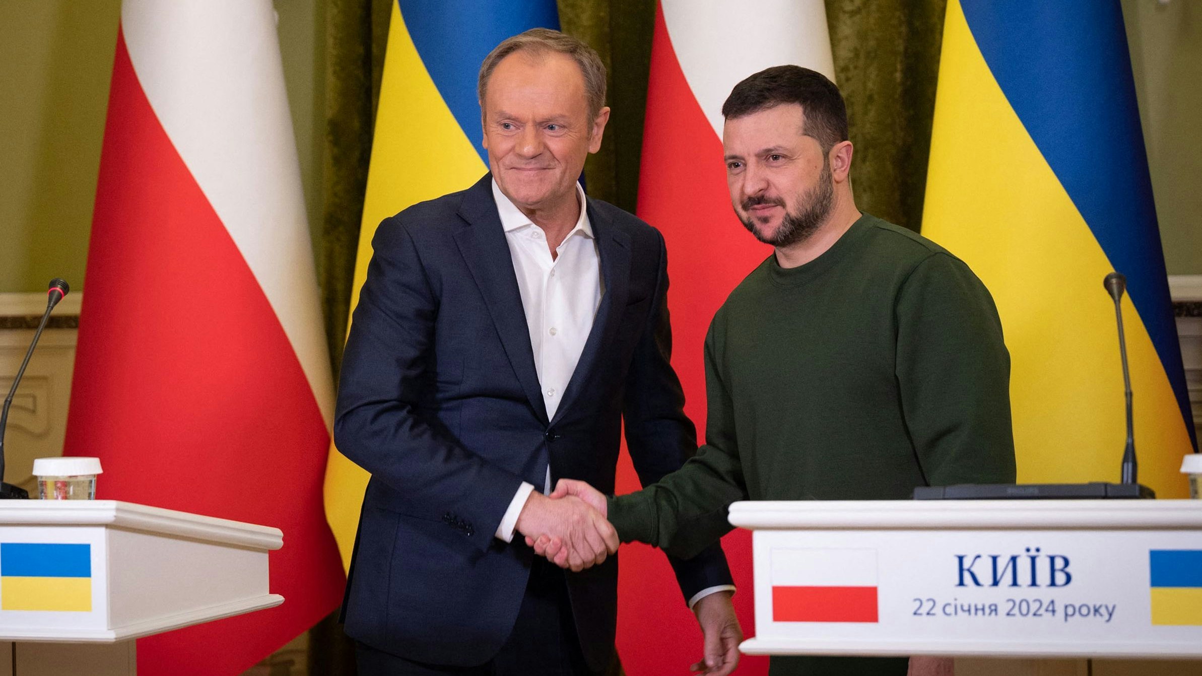 Die Ukraine ist auf EU-Hilfsgelder angewiesen. Diese werde es laut Polen-Premier Tusk weiterhin geben. "Mit oder ohne Orban", sagte er am Dienstag.