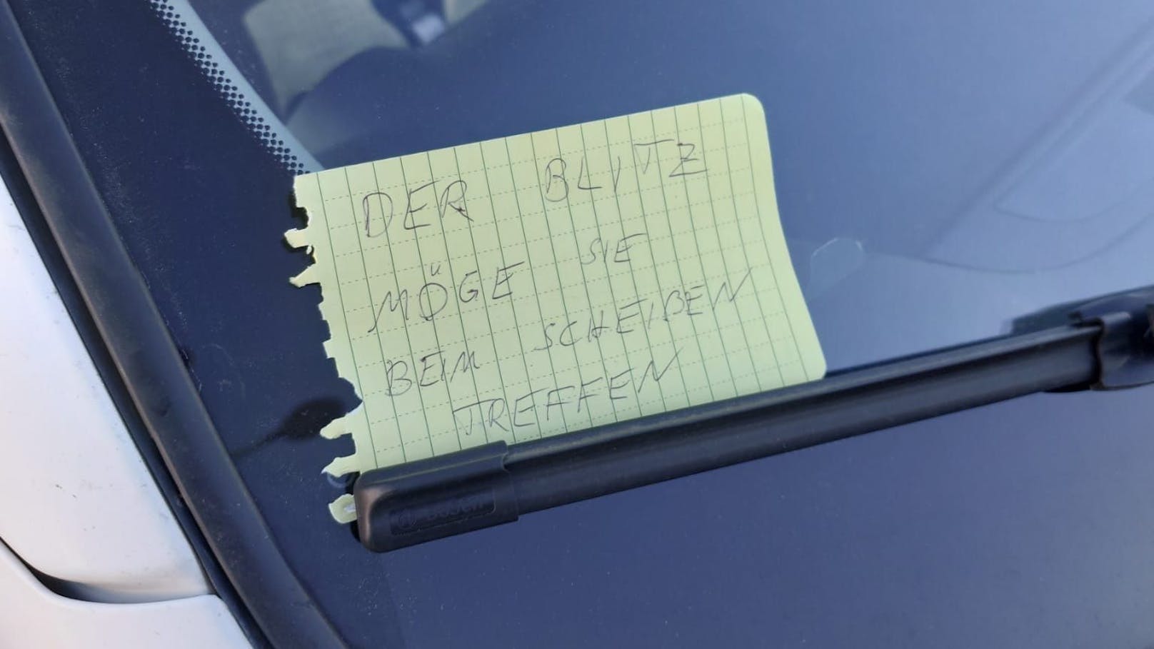 Nicht schön: Die Nachricht an den Autofahrer.