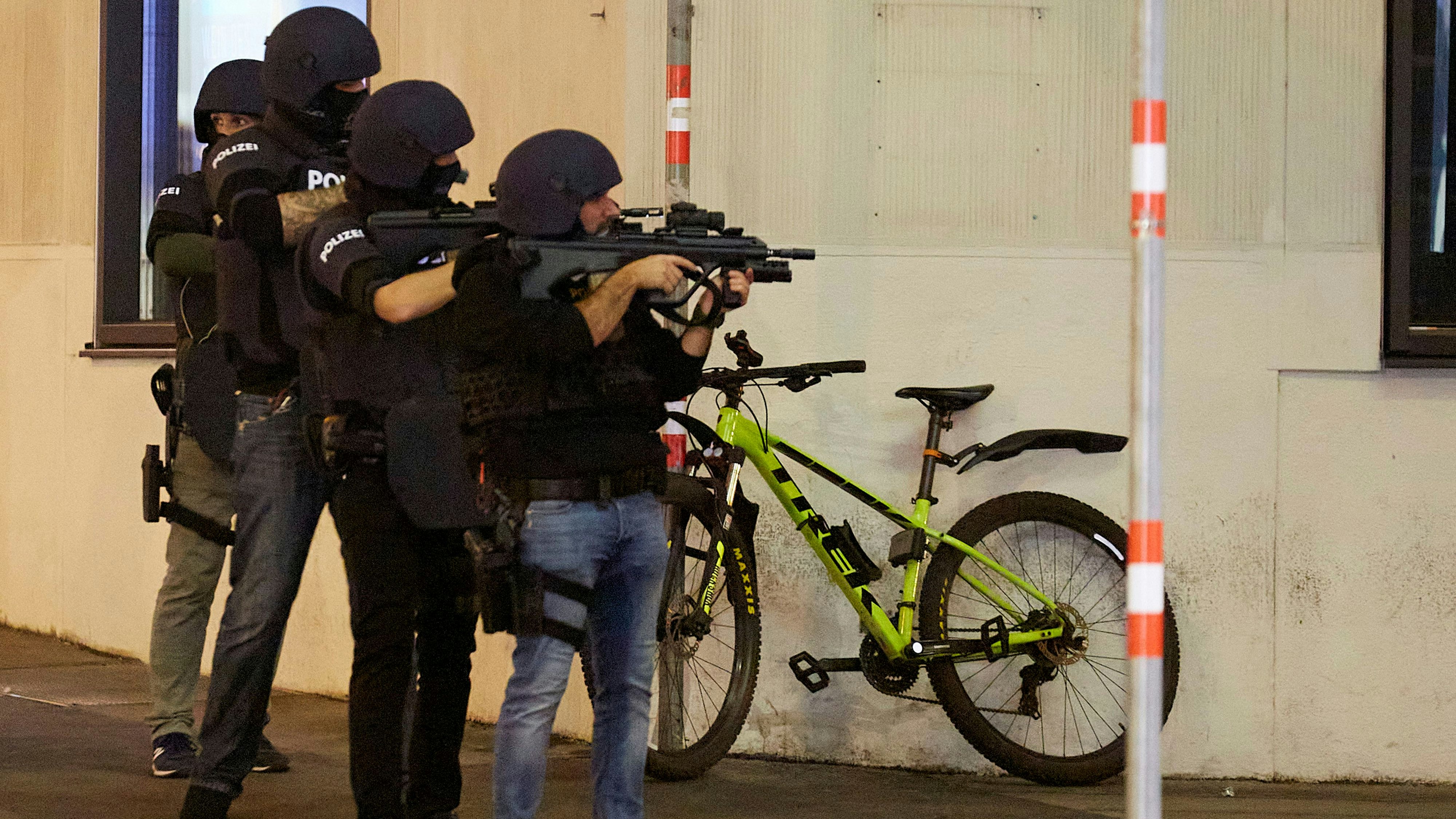 Polizei stoppte den Attentäter von Wien. 