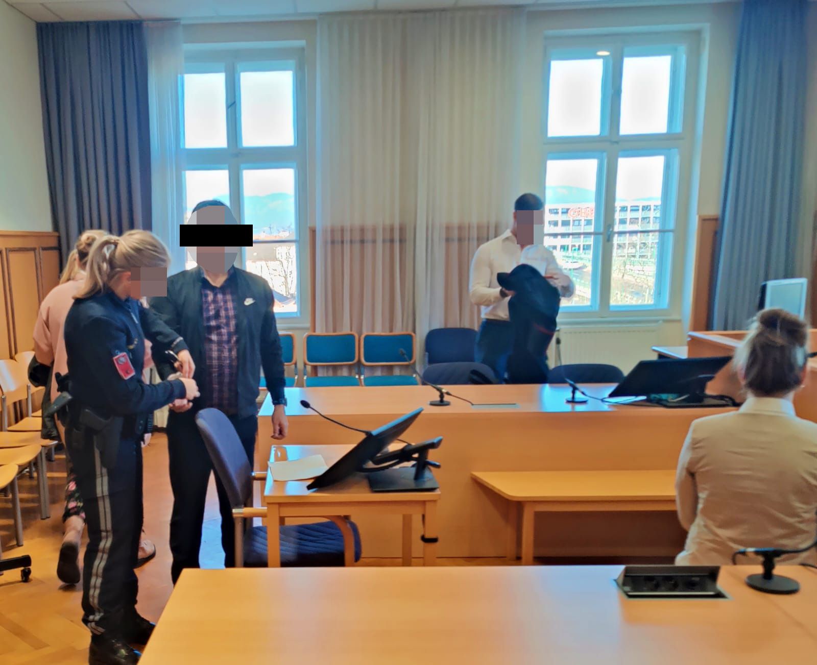 Das angeklagte Pärchen in Wiener Neustadt vor Gericht.&nbsp;