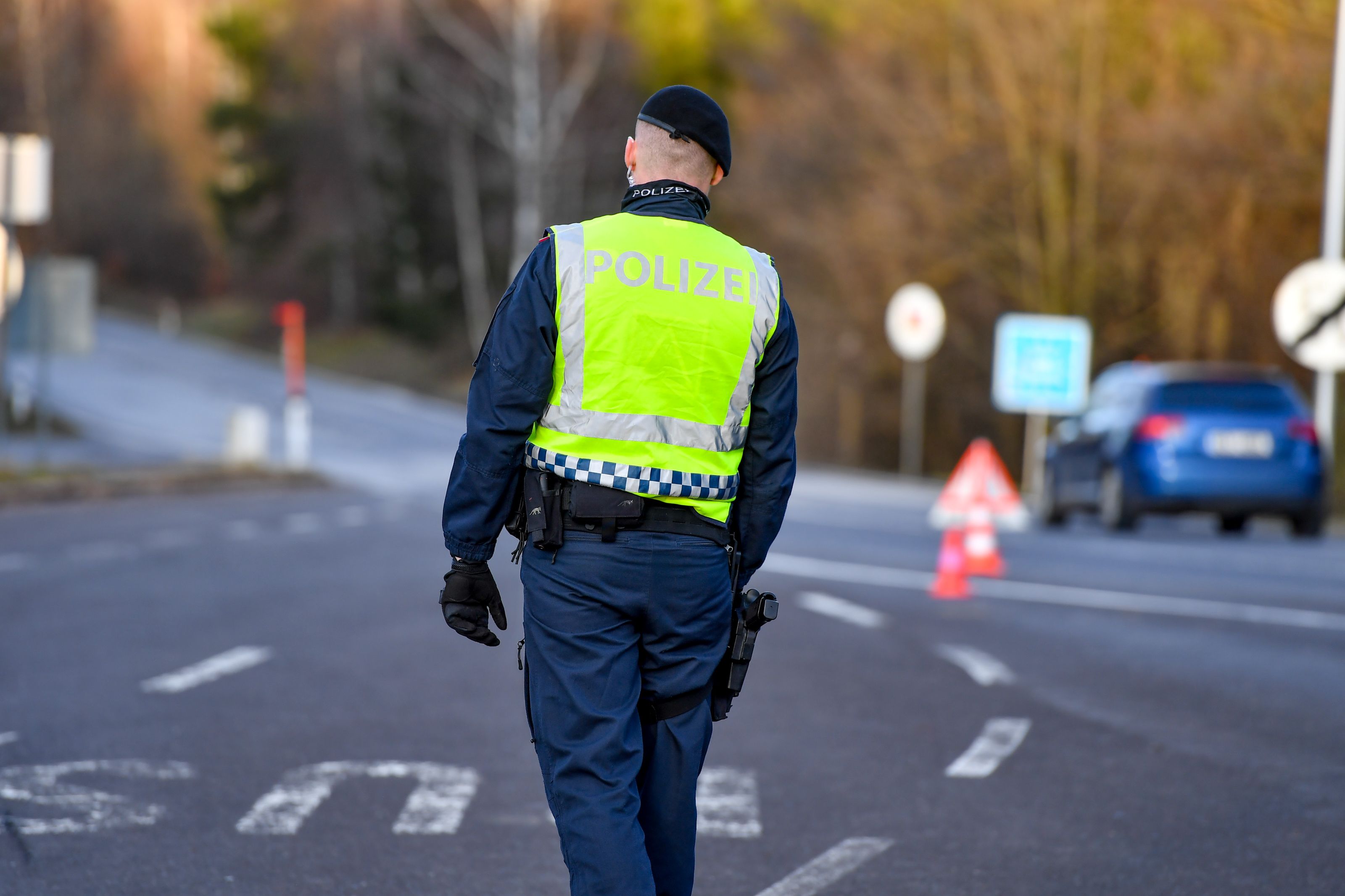 In Kärnten konnte die Polizei vier mutmaßliche Schlepper fassen. (Symbolbild)