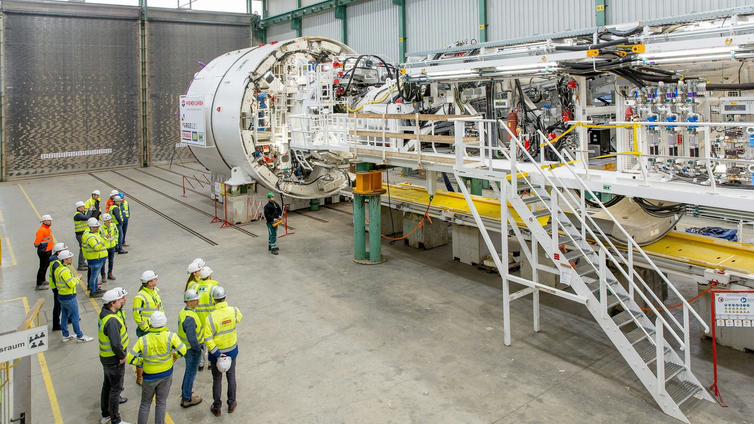Die 120 Meter lange Maschine kommt ab Herbst nach Wien.
