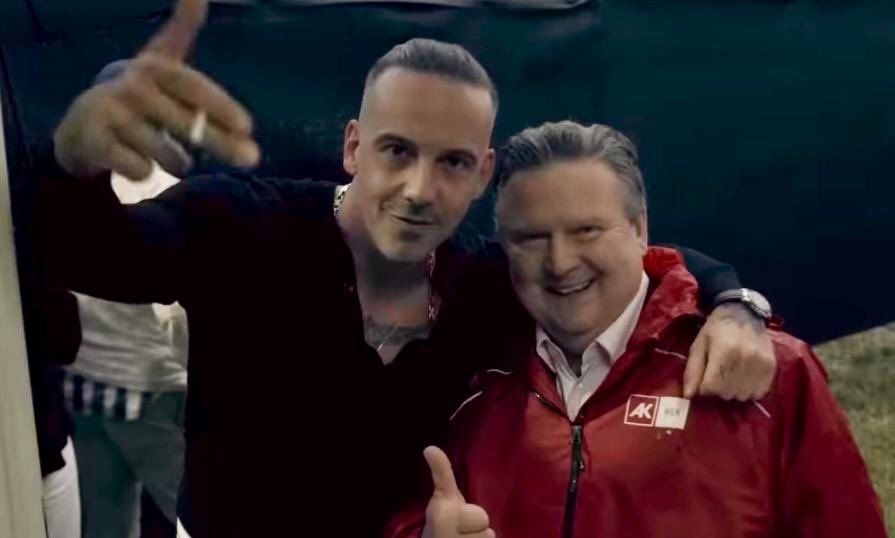 Bürgermeister Michael Ludwig mit Rap-Star RAF Camora