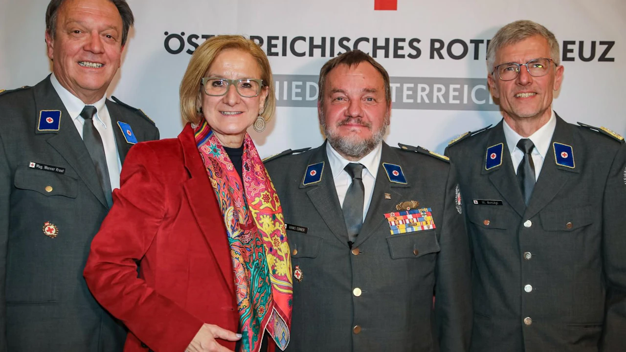 Barbara Rott Rotkreuz Neuer Rot Kreuz-Präsident | Heute.at