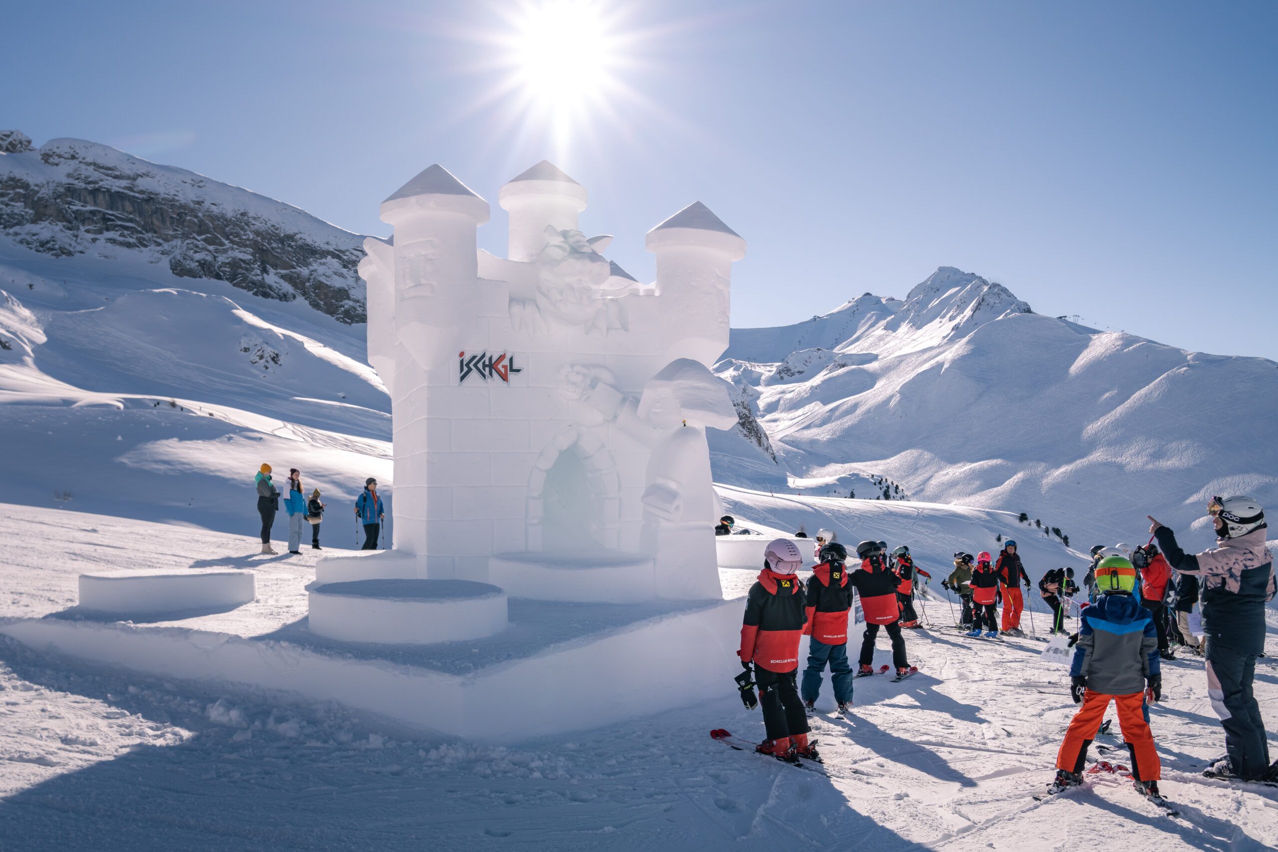 Holte die Gold-Medaille: Die Lego-Burg aus Eis und Schnee in Ischgl. 
