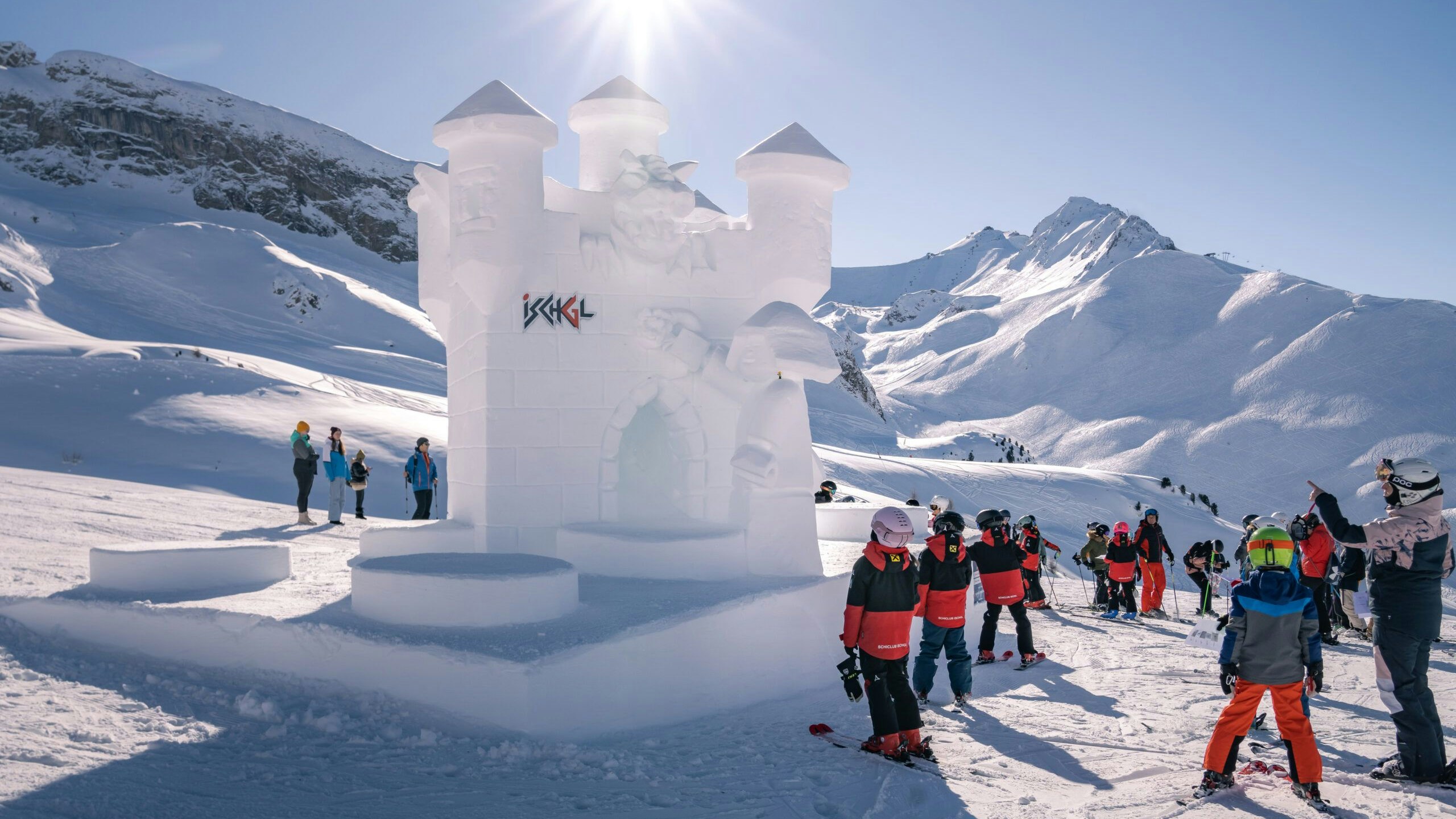 Holte die Gold-Medaille: Die Lego-Burg aus Eis und Schnee in Ischgl. 