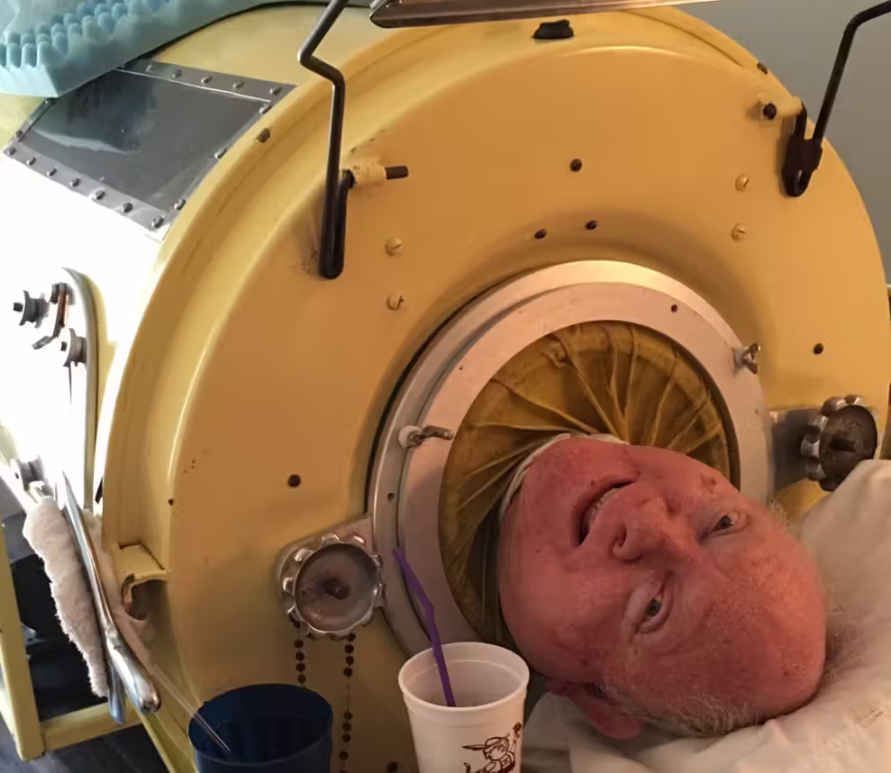 Seit über 70 Jahren lebt Paul Alexander aus Dallas in einer eisernen Lunge.