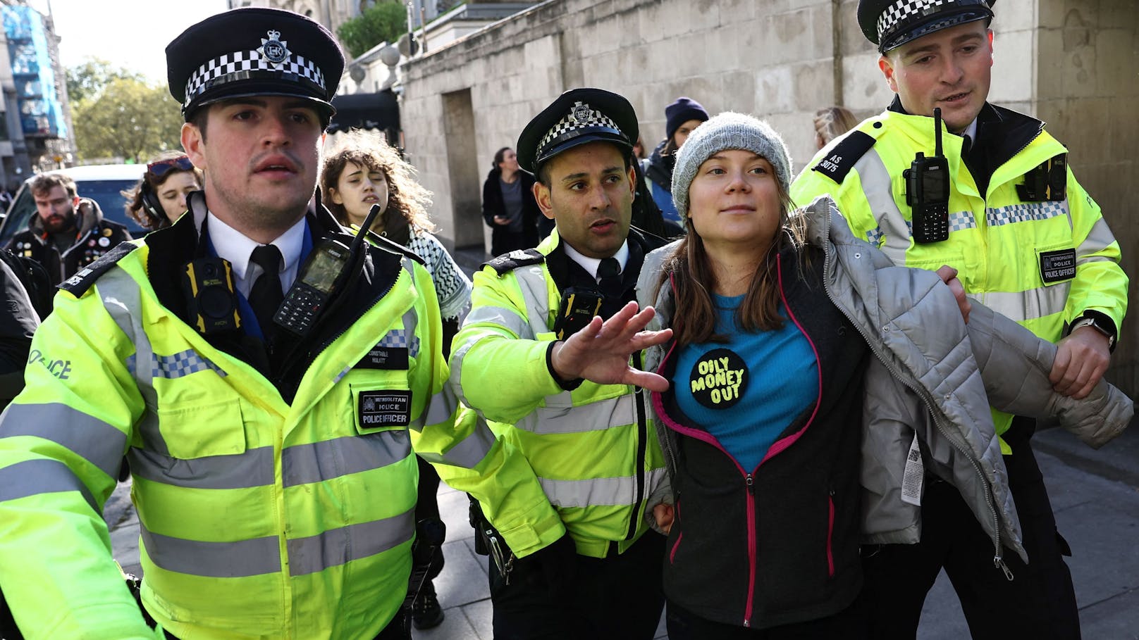 Am 17. Oktober wurde Klima-Aktivistin Greta Thunberg in London festgenommen. Nun steht die Klima-Ikone deshalb vor Gericht.