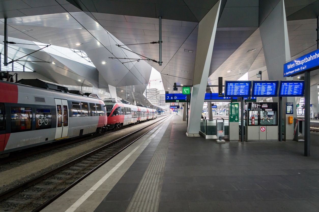 Ab 12. Februar werden im Osten weniger Züge fahren. (Symbolbild)