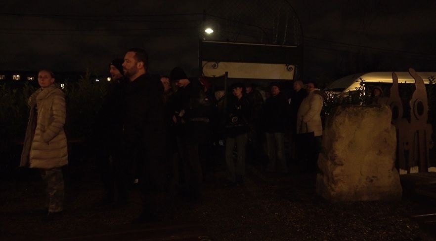 Am Freitag lud Bierpartei-Chef Dominik Wlazny ins Schutzhaus. Der Andrang war enorm.