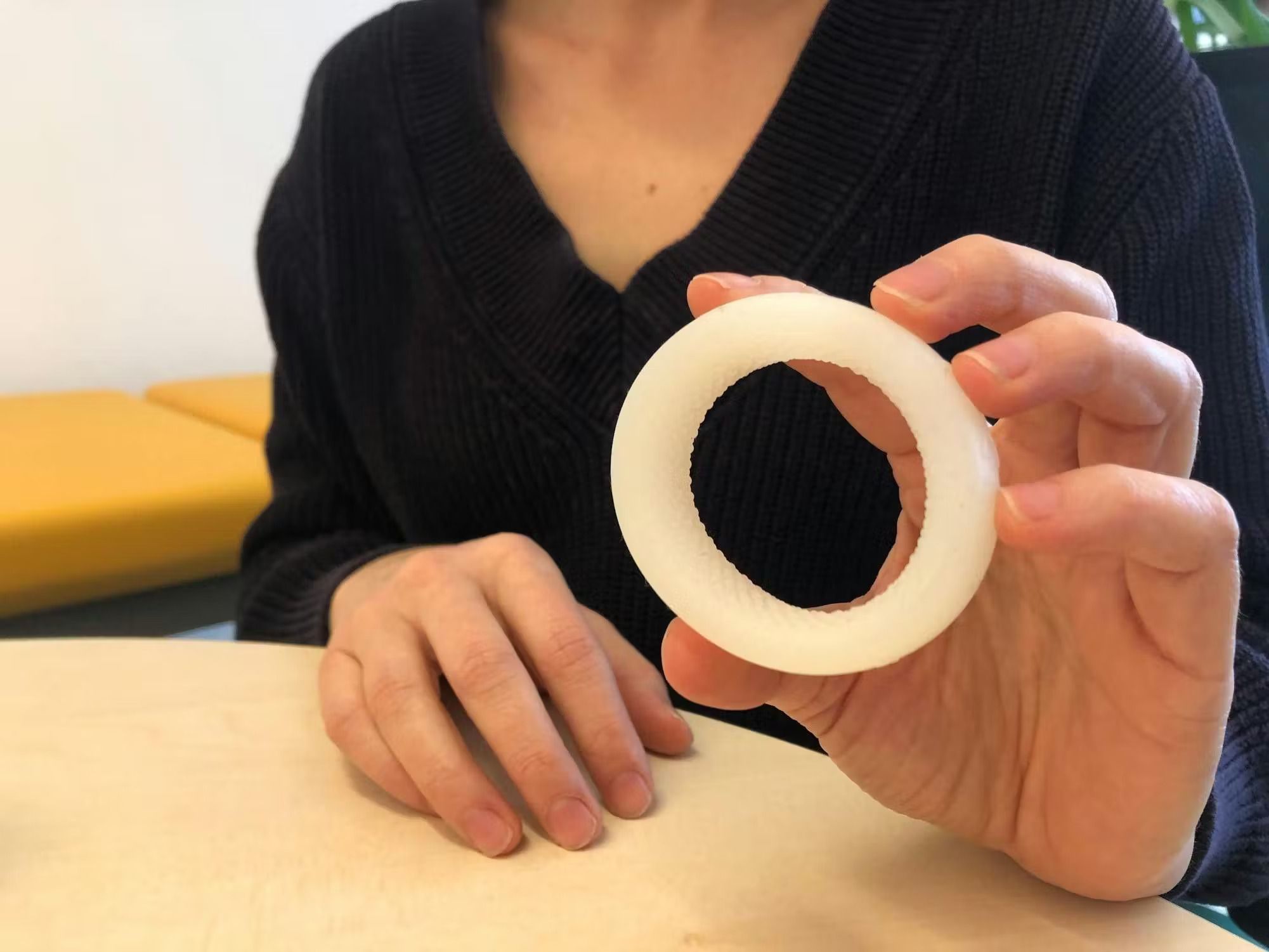 Die Wirksamkeit des neuen Hodenrings (Bild) ist noch nicht bestätigt.&nbsp;