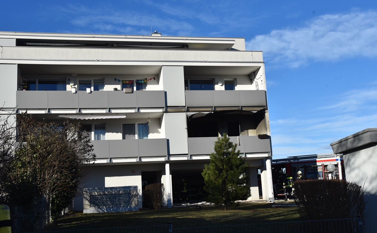 In dieser Wohnung in Bad Vöslau wurden die drei Toten entdeckt. 