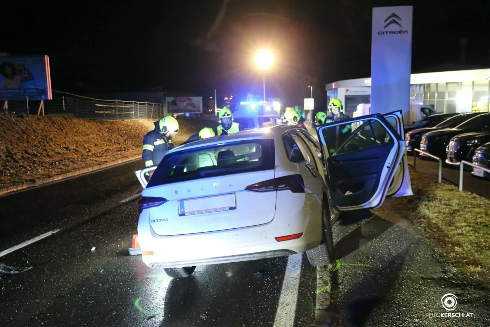 Im Gemeindegebiet Wolfern ereignete sich am Freitag gegen 19.00 Uhr ein Verkehrsunfall, bei dem zwei Fahrzeuge kollidierten. Ein Insasse wurde ins Krankenhaus eingeliefert.