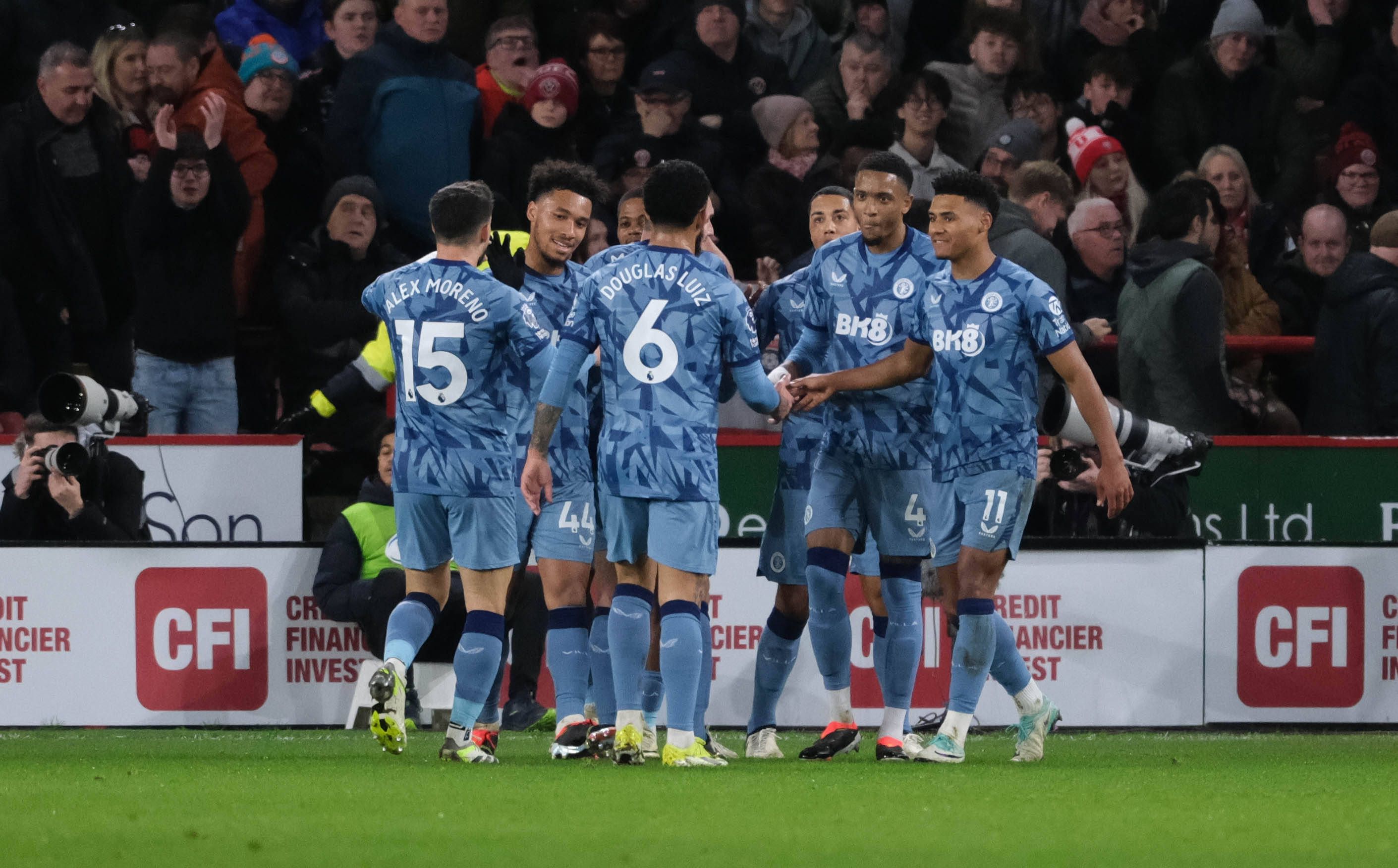 Aston Villa feiert eine 5:0-Torgala gegen Schlusslicht Sheffield United. 