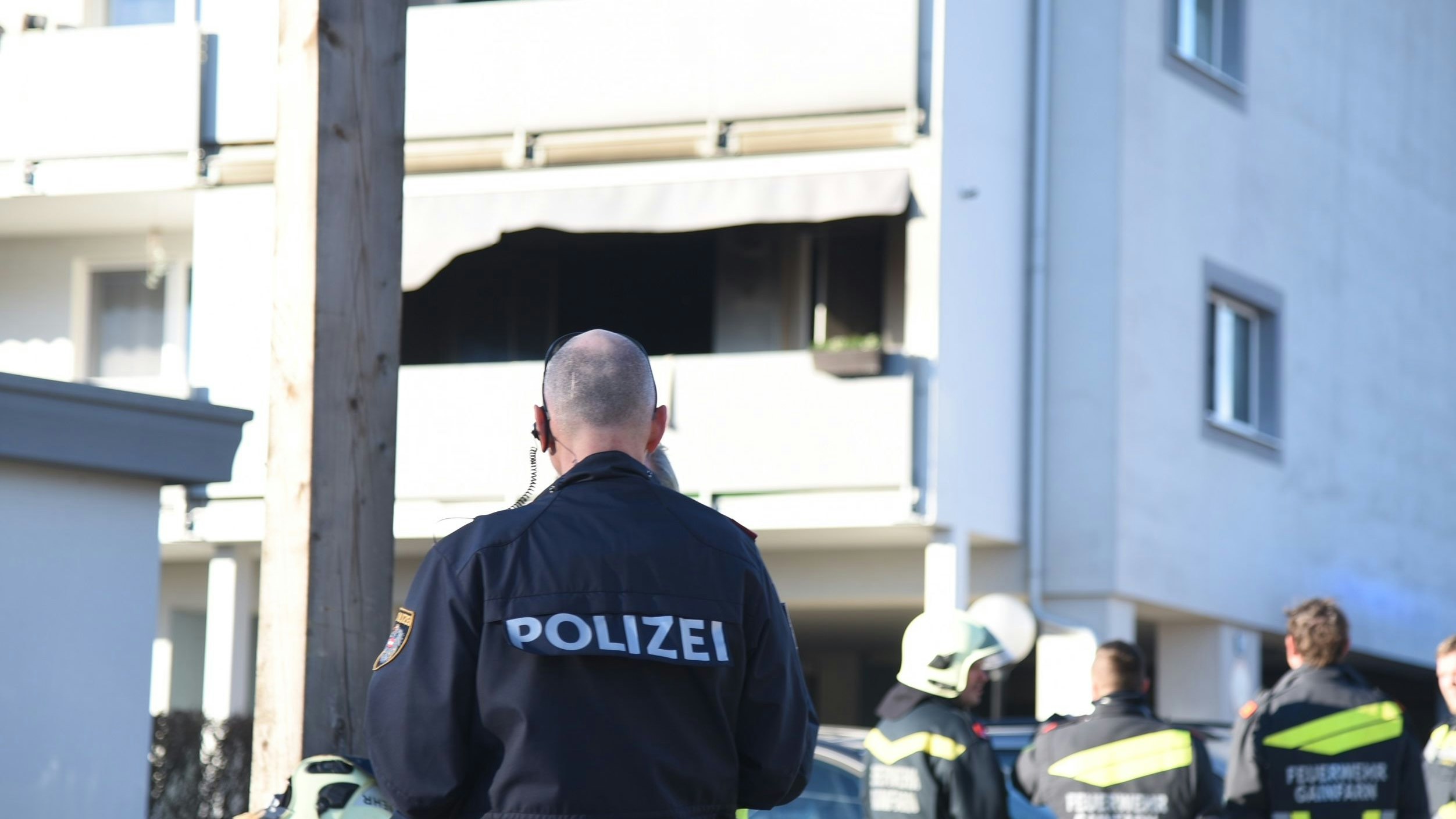 Drei Tote in Bad Vöslau: Einsatzkräfte vor Ort