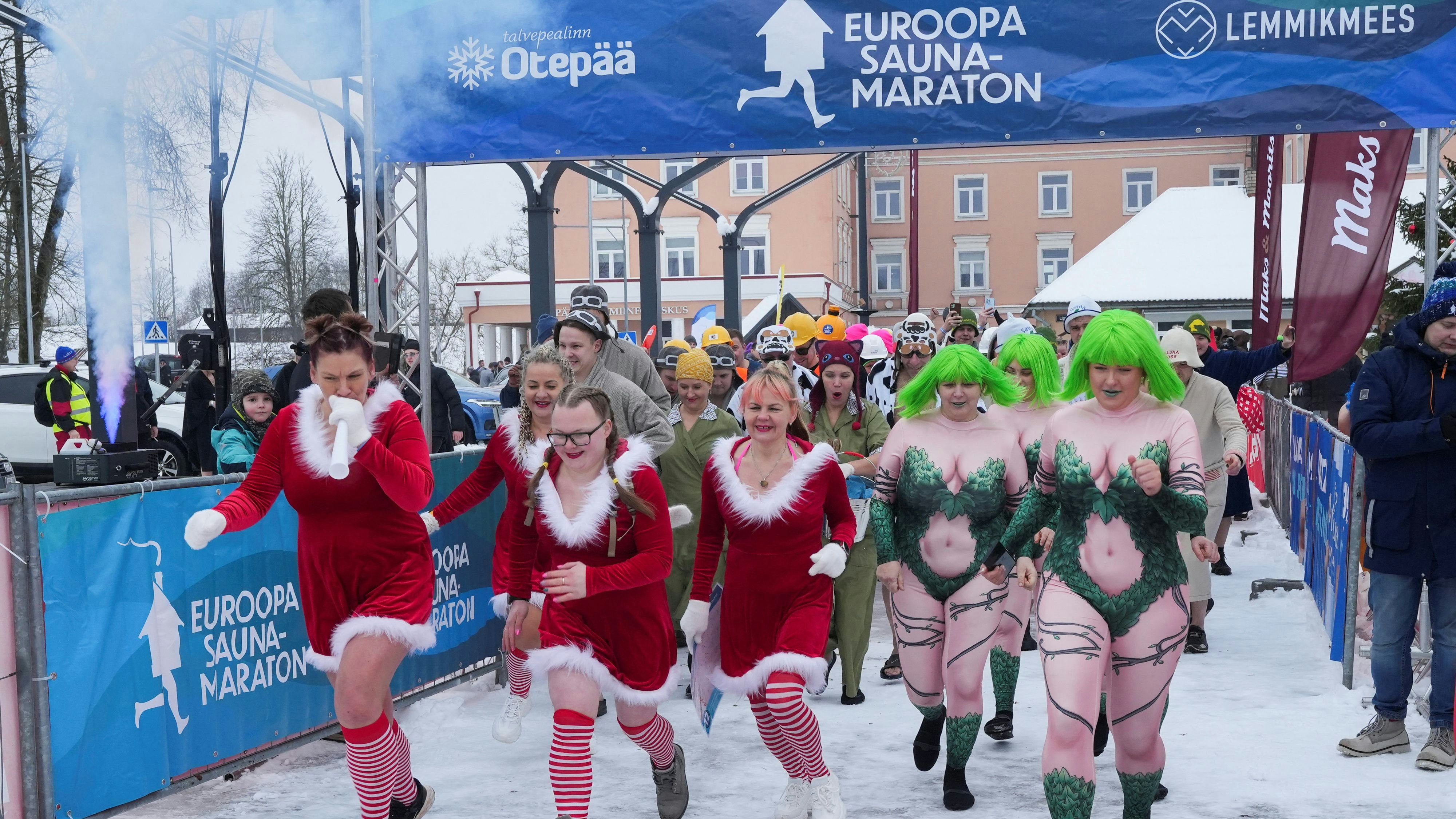 People run during the European Sauna Marathon in Otepaa, Estonia February 3, 2024. REUTERS/Janis Laizans