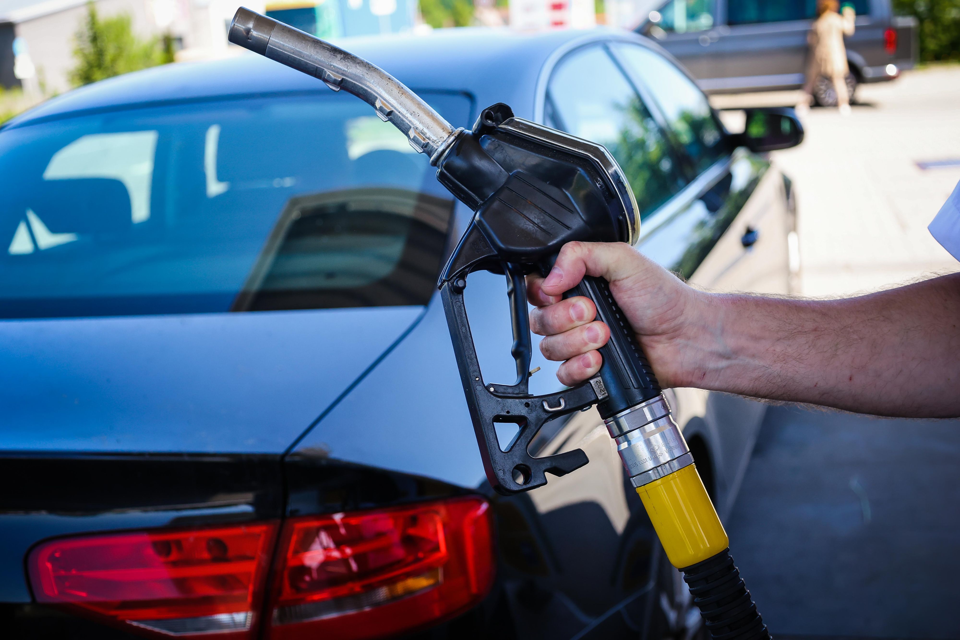 Die Spritpreise in Österreich sind erneut auf einem Hoch.