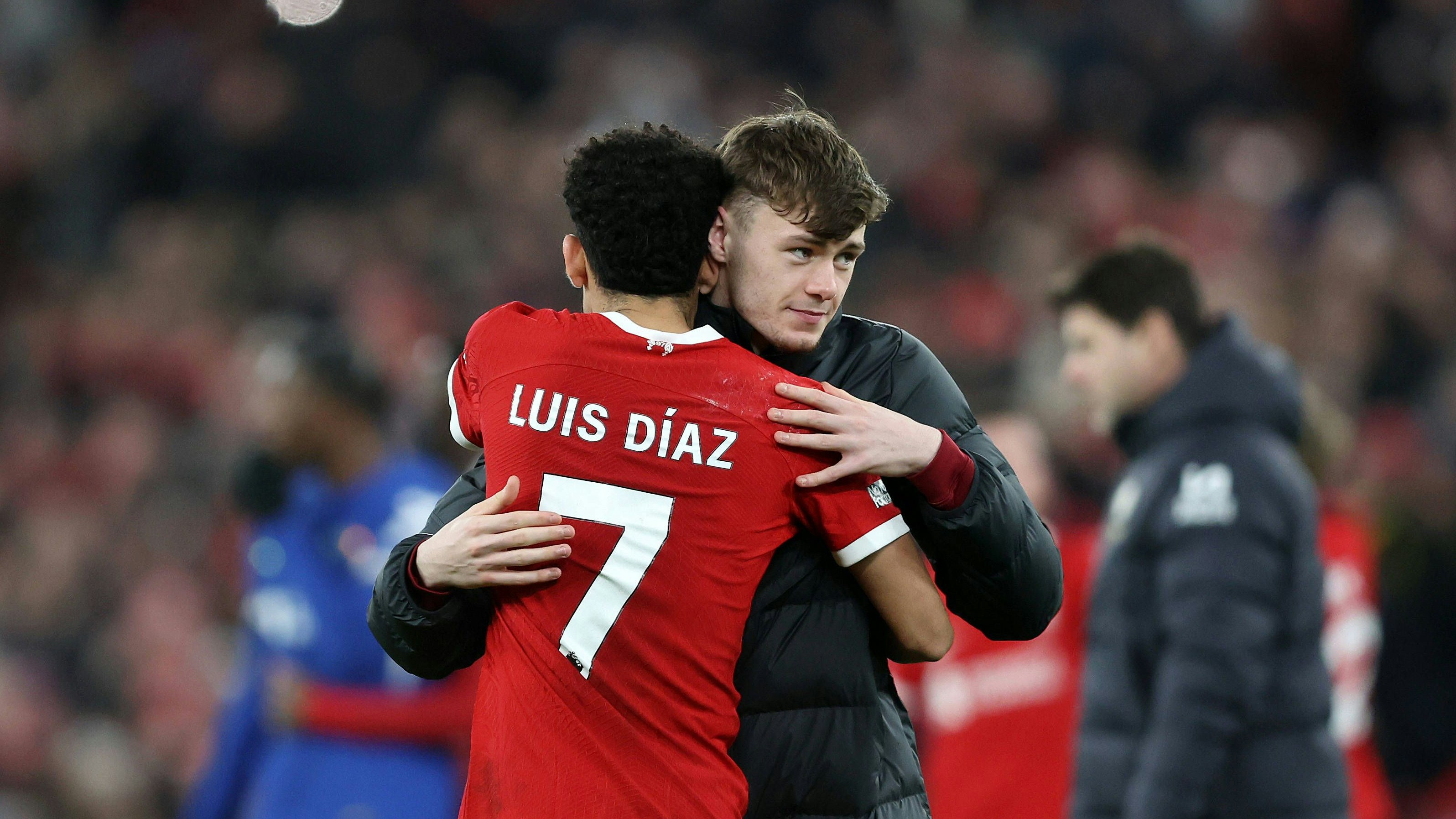 Vor einer Woche herzte Luis Diaz noch Matchwinner Conor Bradley.