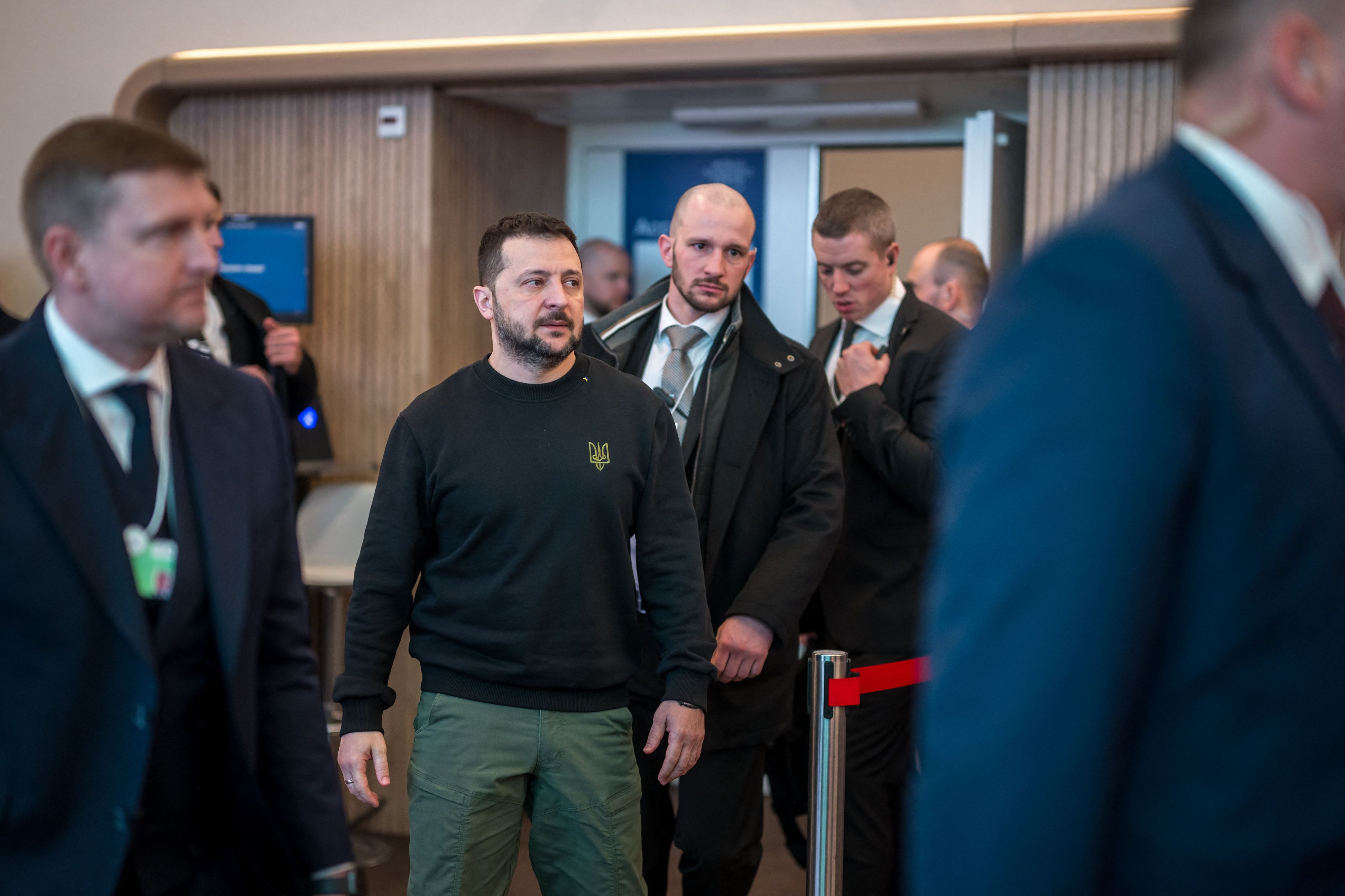 Wolodimir Selenski will diverse wichtige Persönlichkeiten durch Nachfolger ablösen.