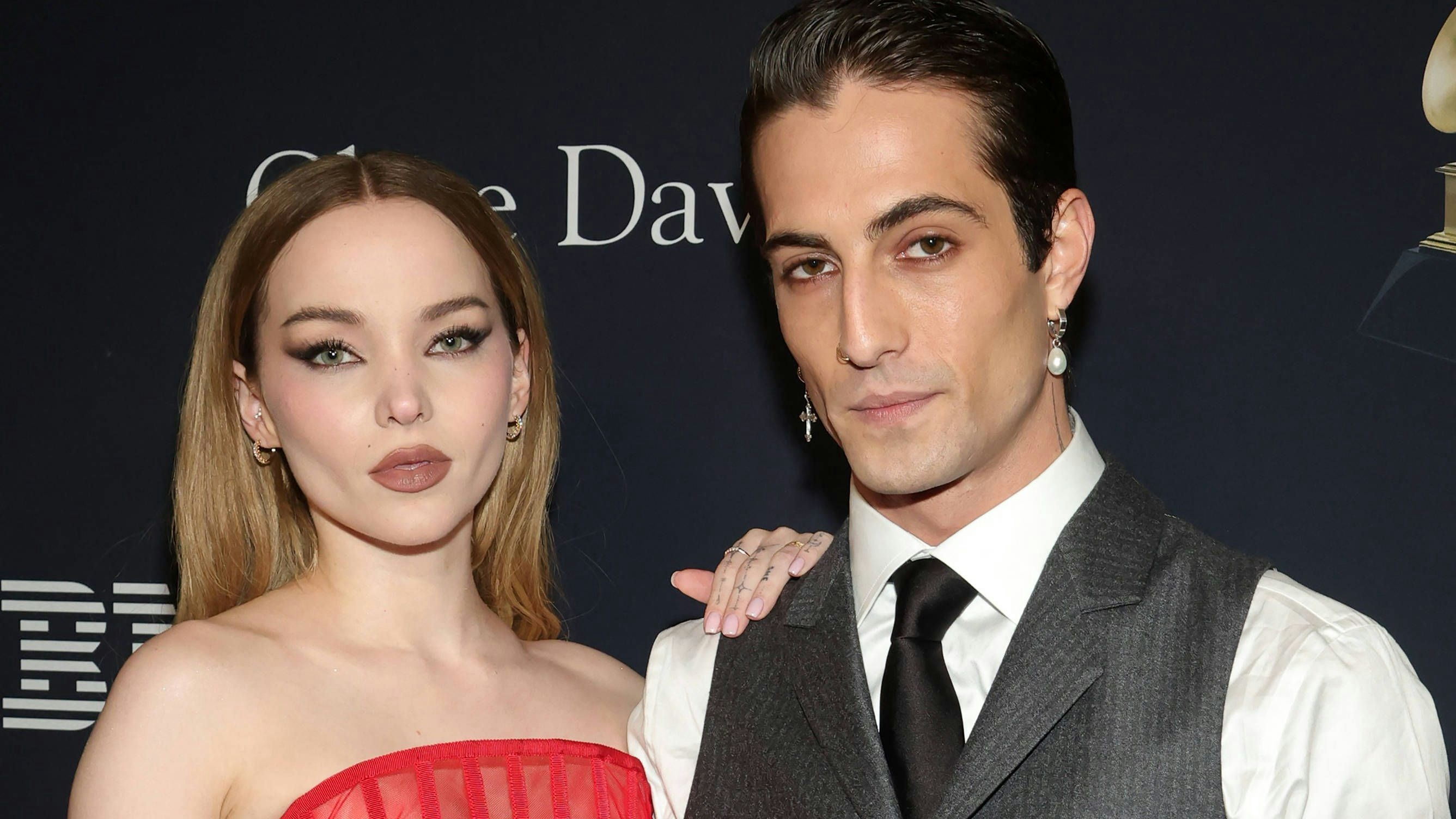 Heute.at - Offiziell! Måneskin-Sänger verlobt sich mit Disney-Star