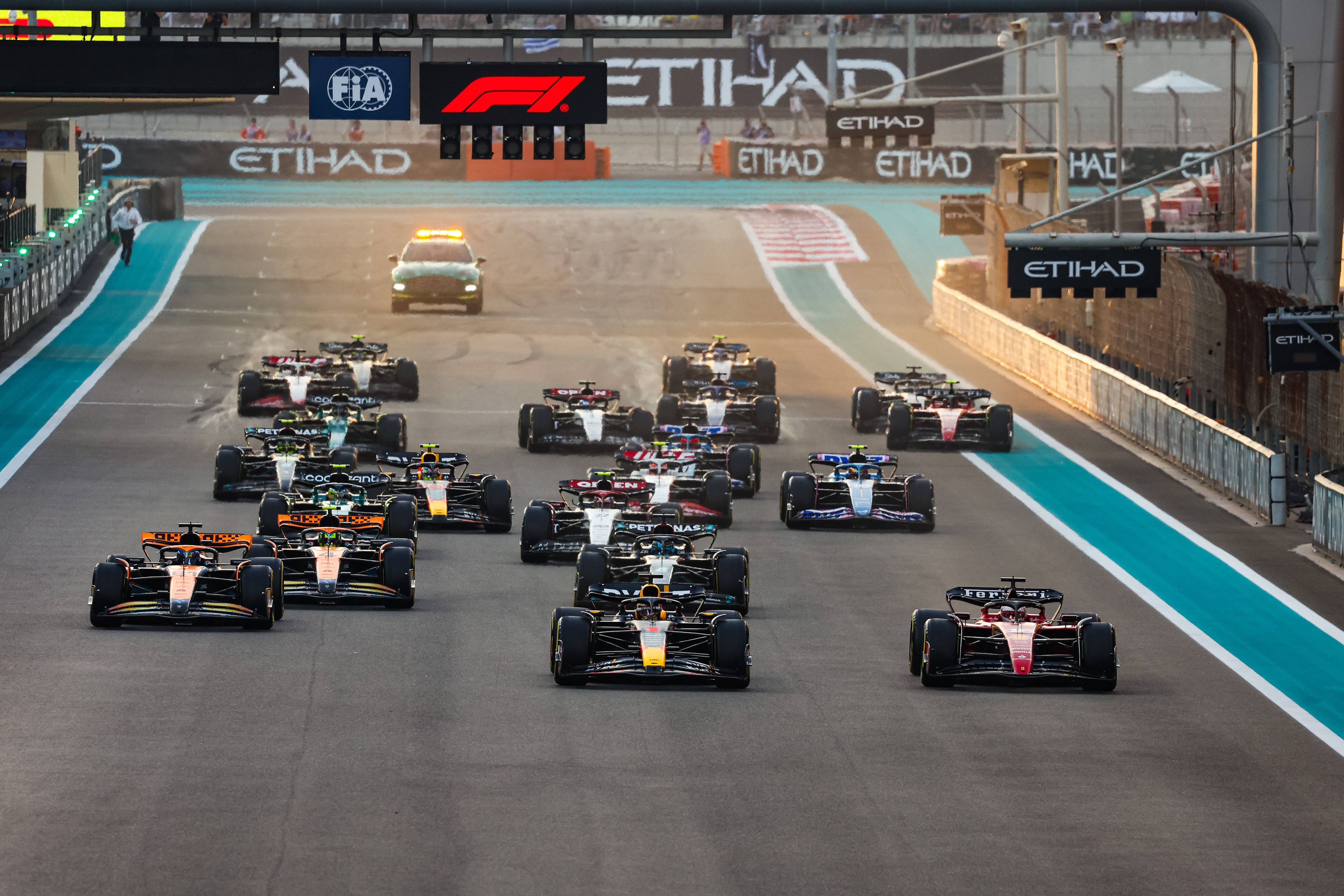 Spannung vor dem Start der neuen F1-Saison