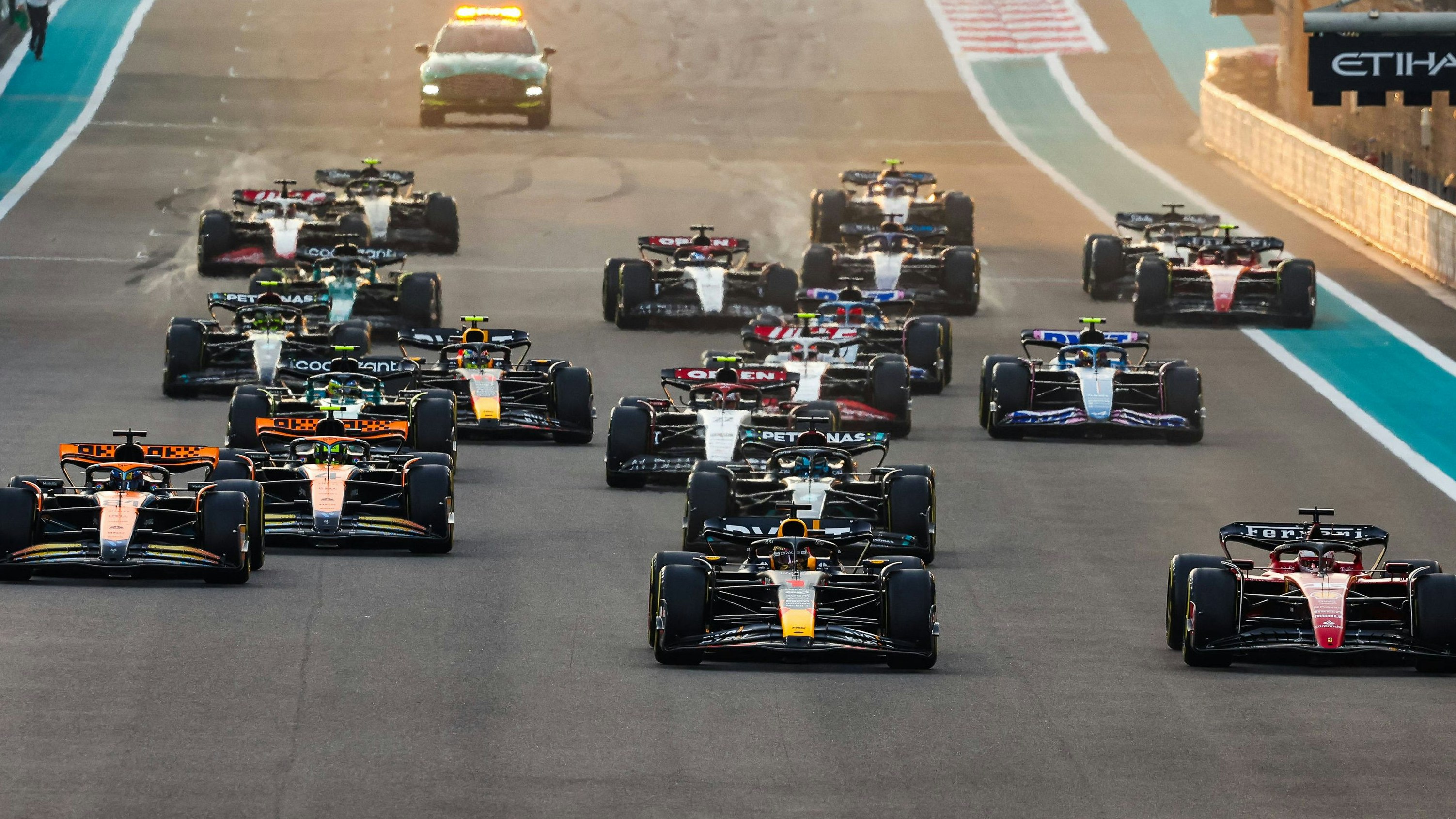 Spannung vor dem Start der neuen F1-Saison