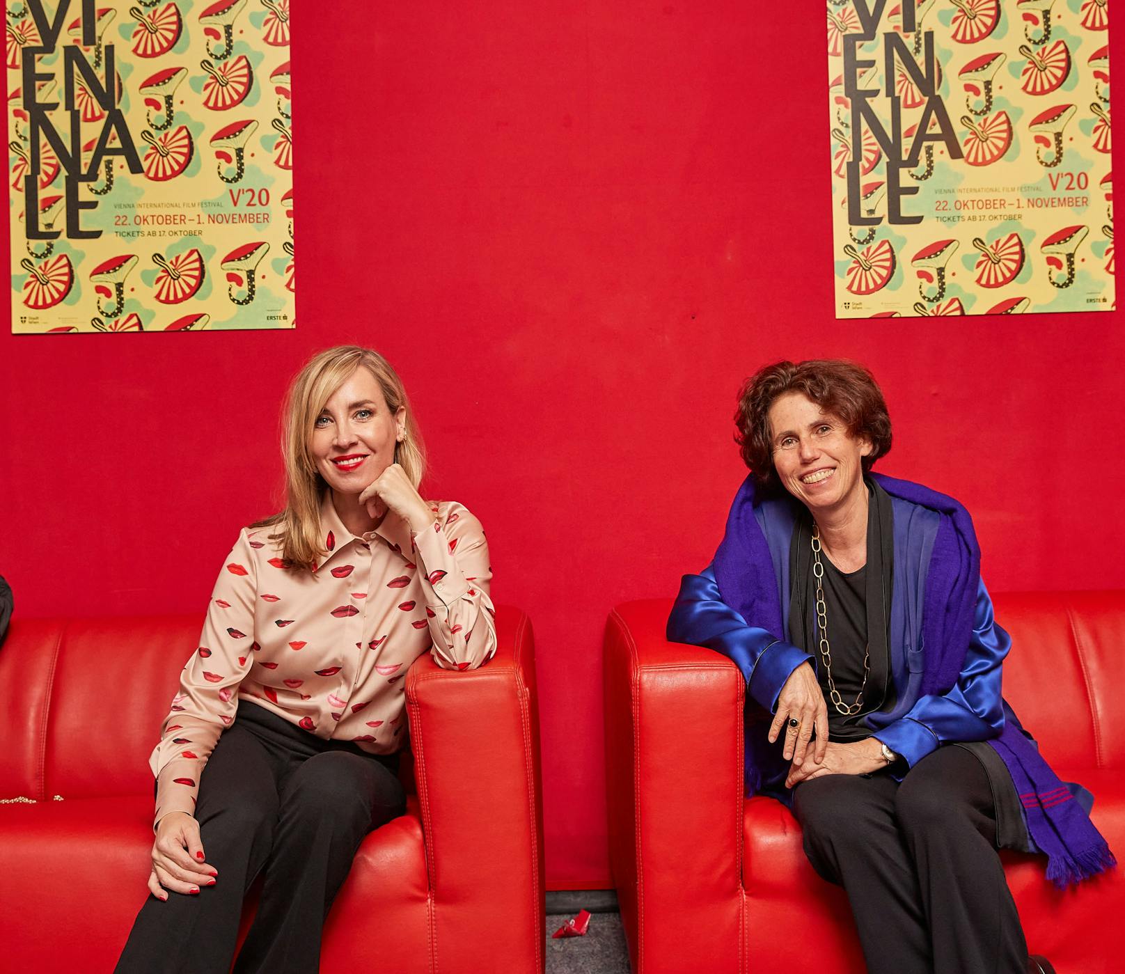 Nadja Bernhard und Eva Rotter bei der Eröffnung der Viennale 2020 mit dem italienischen Film " Miss Marx "