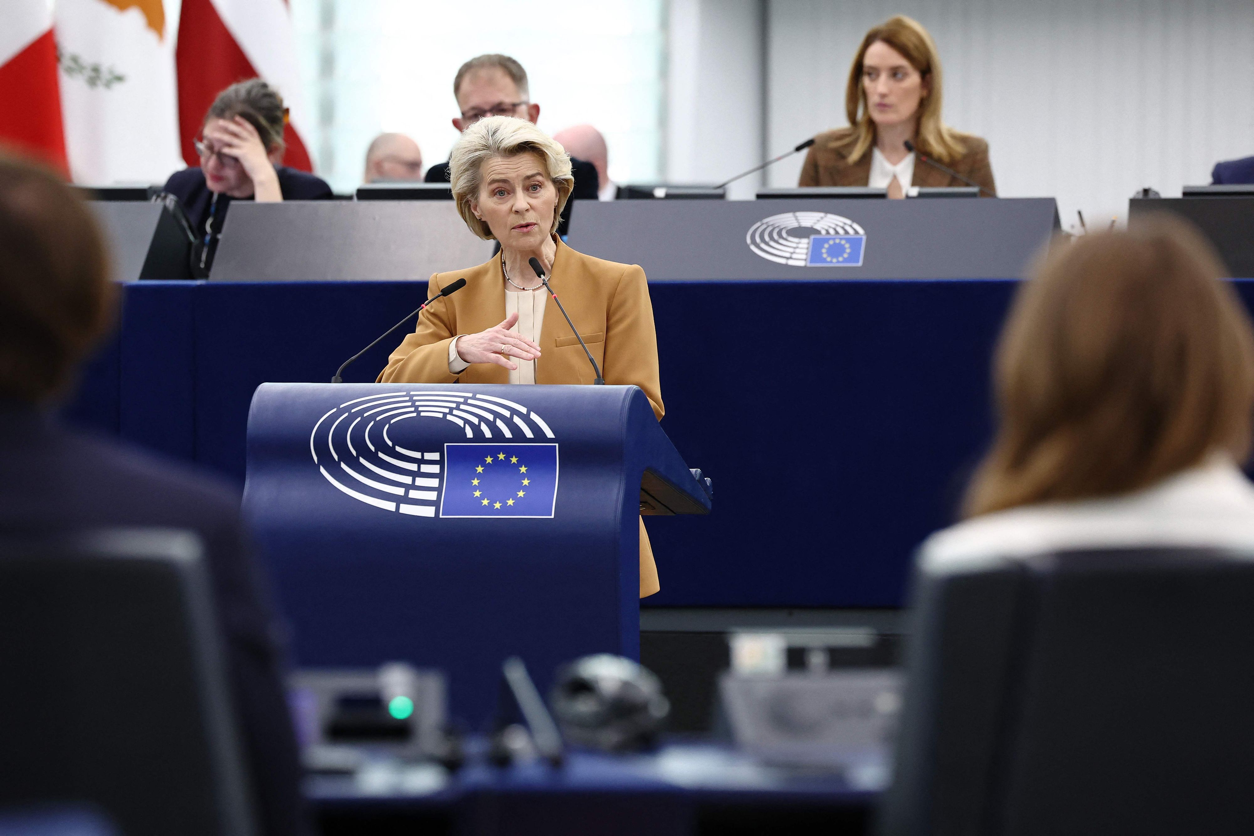 Erneut kracht es gewaltig zwischen der Europäischen Union und Ungarn, da das Land sich immer mehr von westlichen Standards abkehrt.