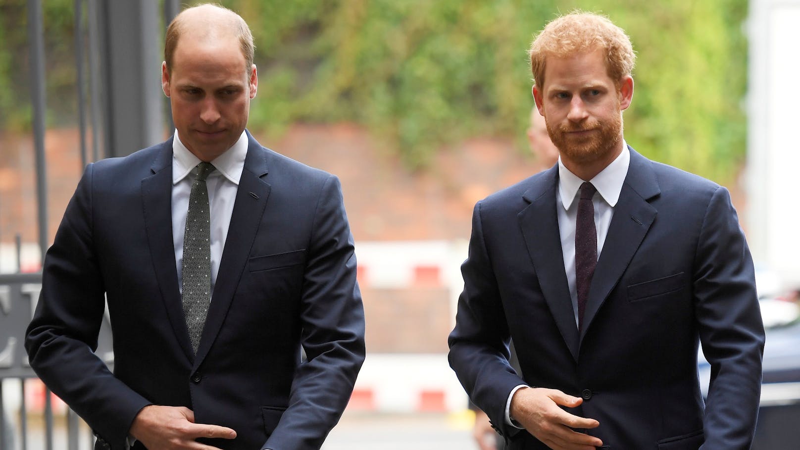 Todesfall im Königshaus – William & Harry in Trauer