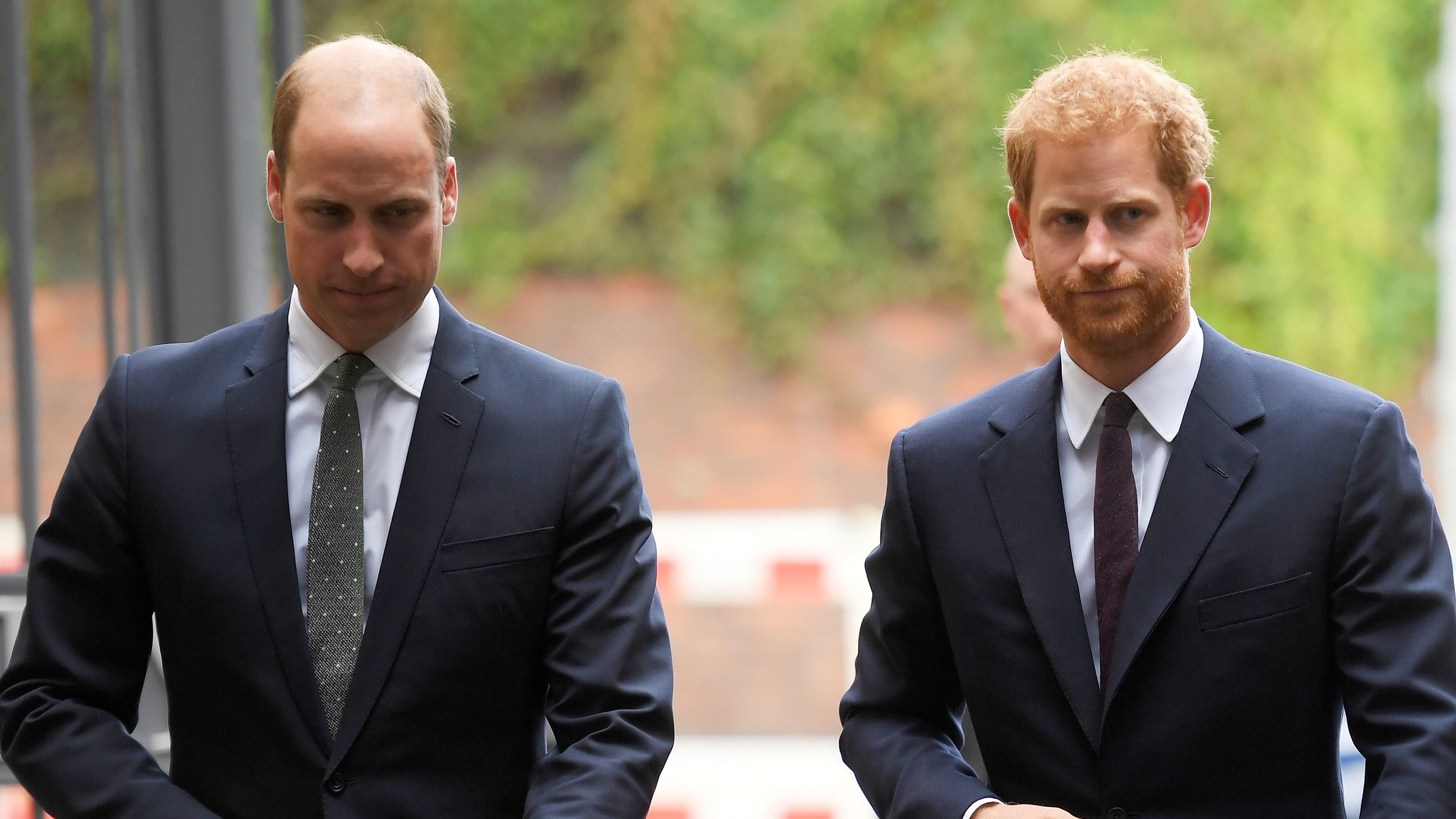 Bei William und Harry soll es noch immer schlecht laufen.