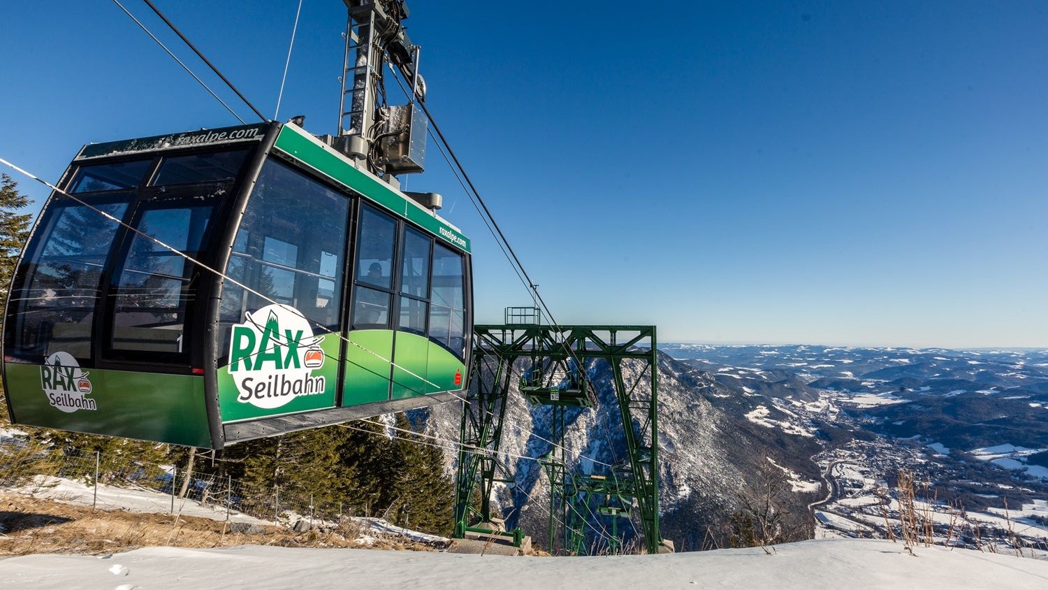 Das Valentinstags-Special der Rax-Seilbahn am 14. Februar 2024 sorgt für romantische Höhenflüge auf der Raxalpe.