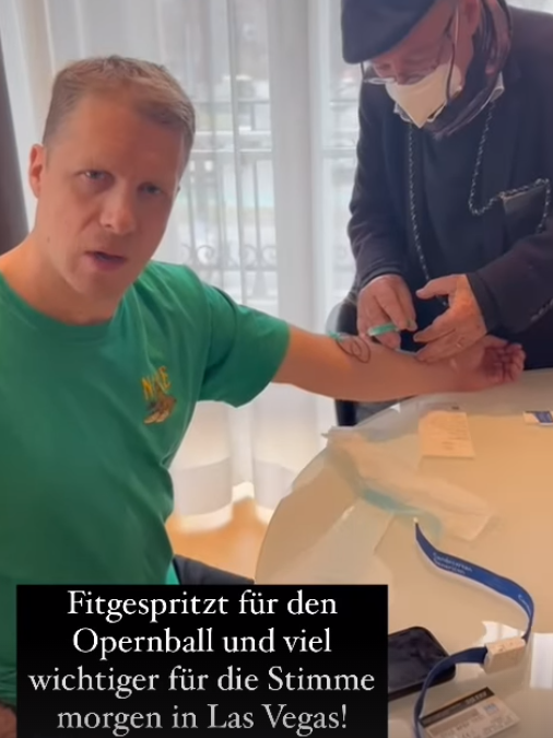 Oliver Pocher war vor dem Ball etwas angeschlagen.