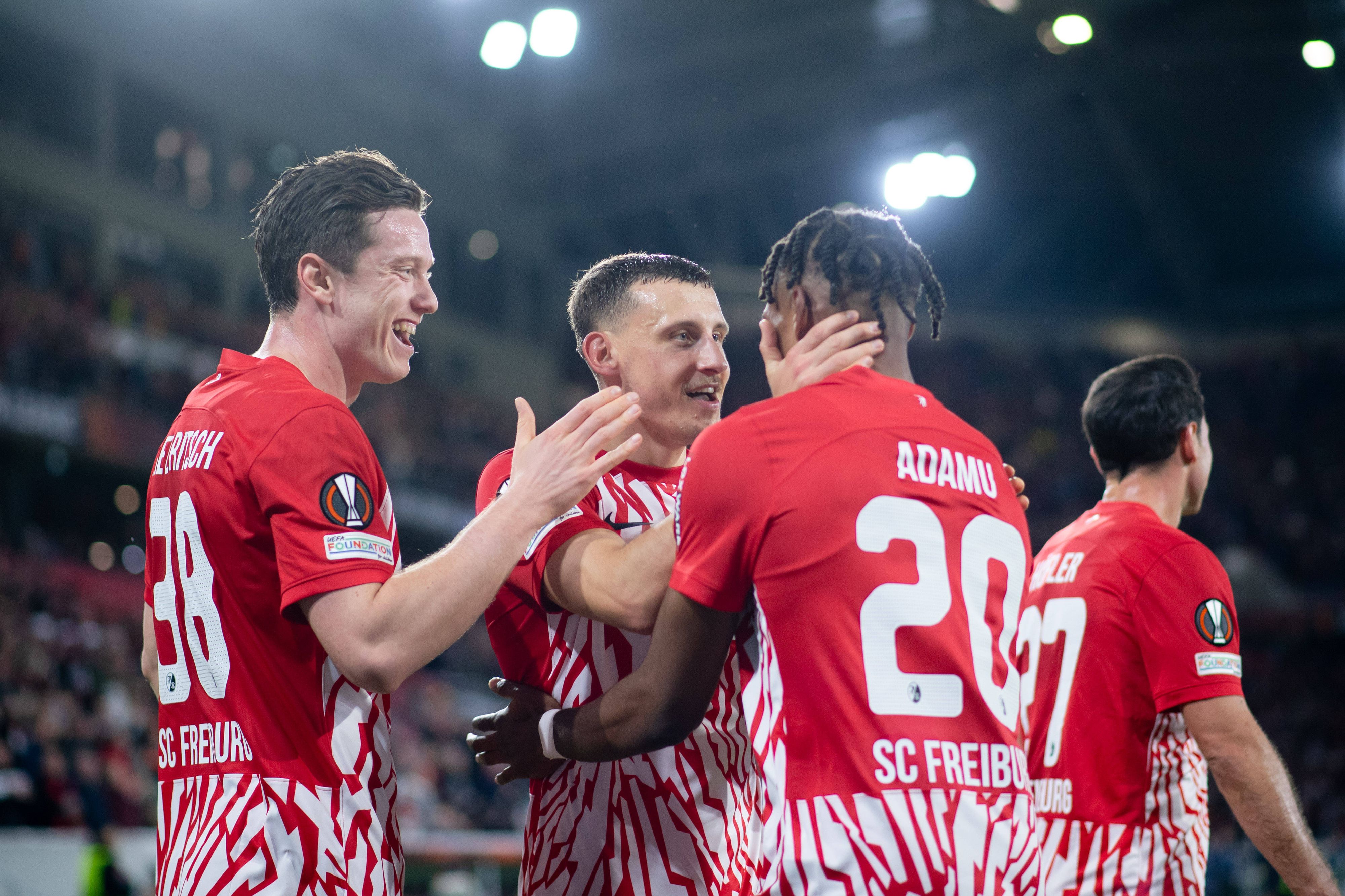 Junior Adamu ist nach seinem Transfer nach Deutschland noch nicht in Freiburg angekommen.