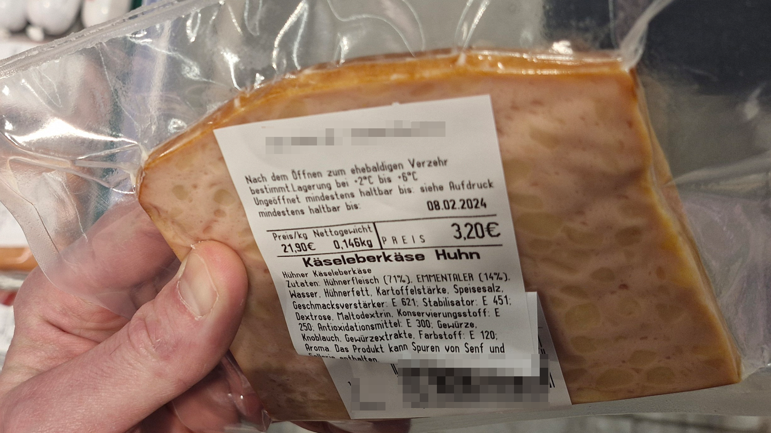 Eine Niederösterreicherin wollte sich einen Leberkäse gönnen. Doch den Preis für die "dünne Scheibe" fand sie mehr schlecht als recht.